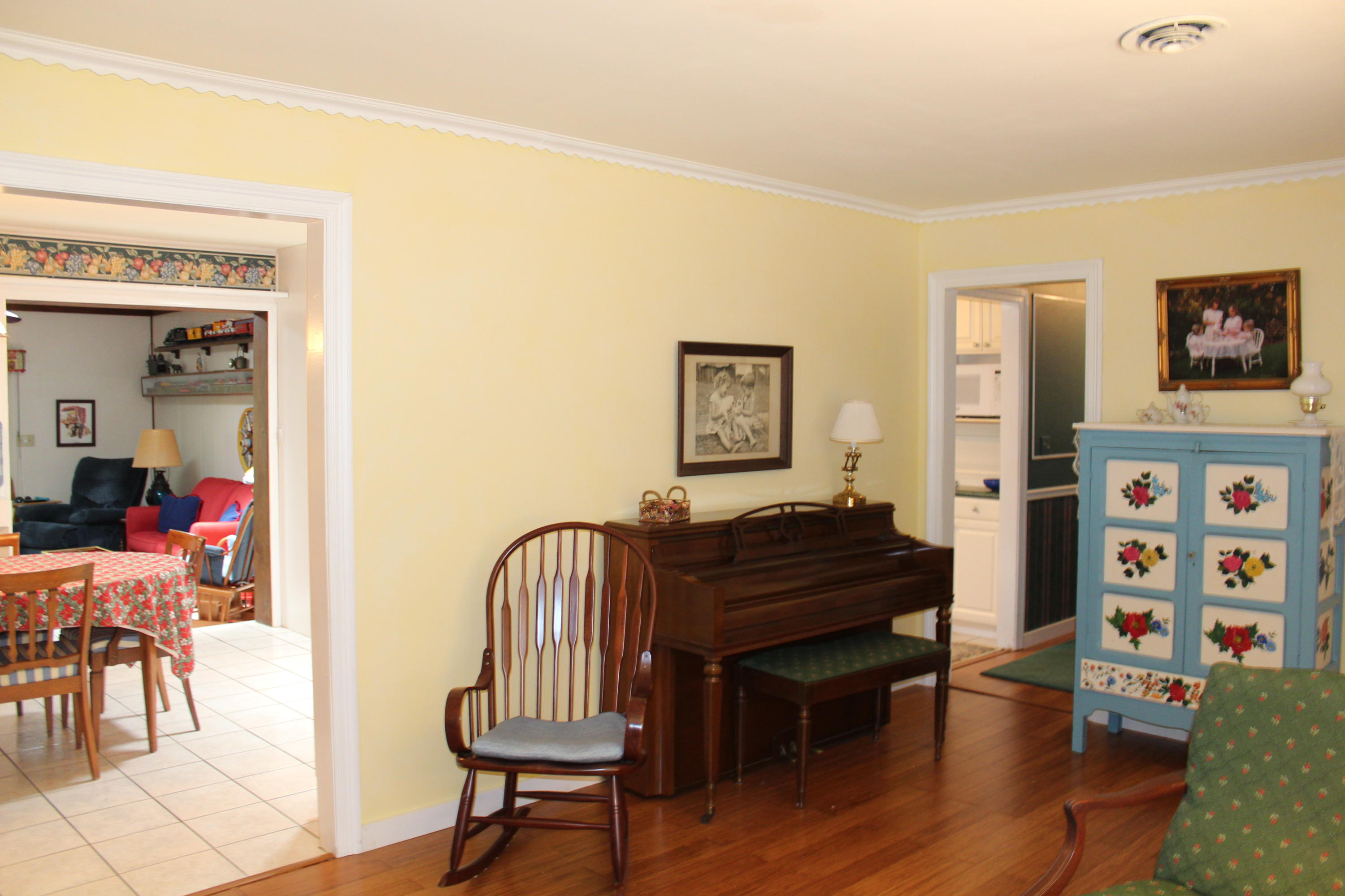 ROSEWOOD HOMES - Residential