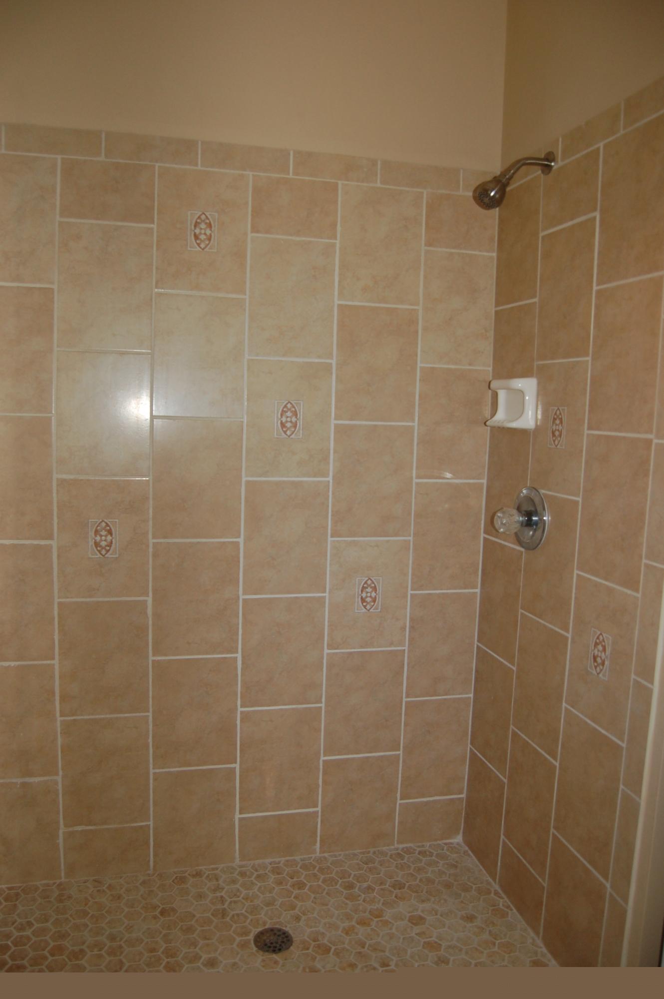 PARKWOOD COURT AT BLUEWATER BAY - Residential