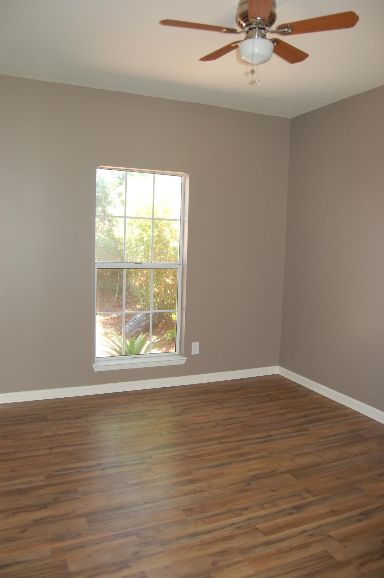 PARKWOOD COURT AT BLUEWATER BAY - Residential