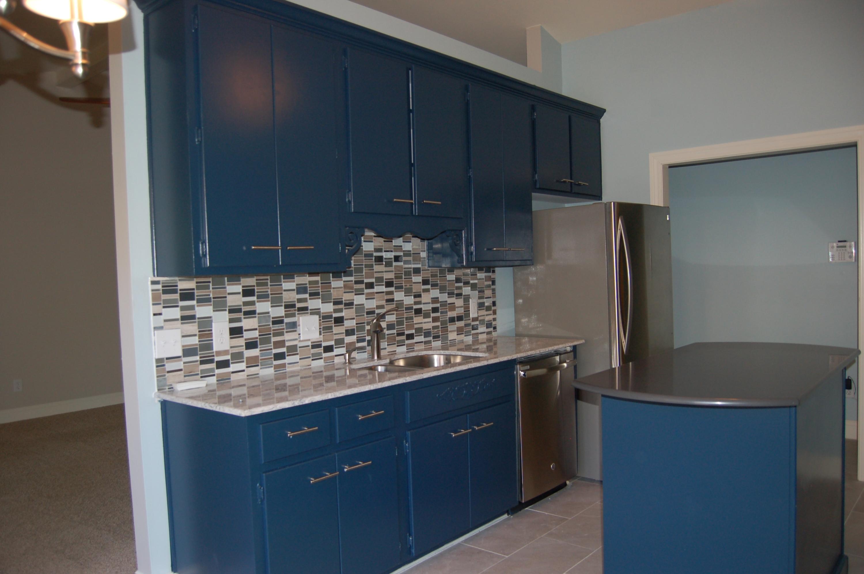 PARKWOOD COURT AT BLUEWATER BAY - Residential