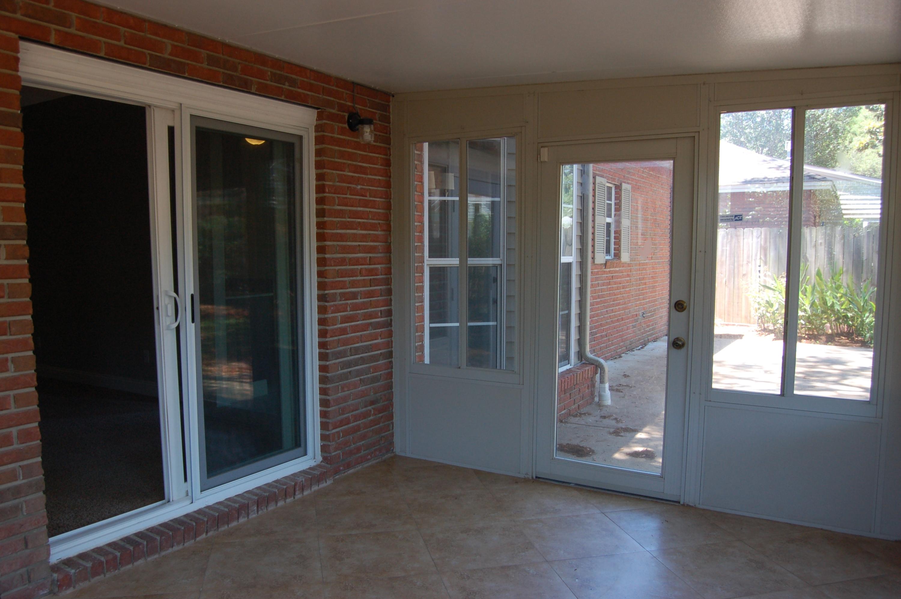 PARKWOOD COURT AT BLUEWATER BAY - Residential