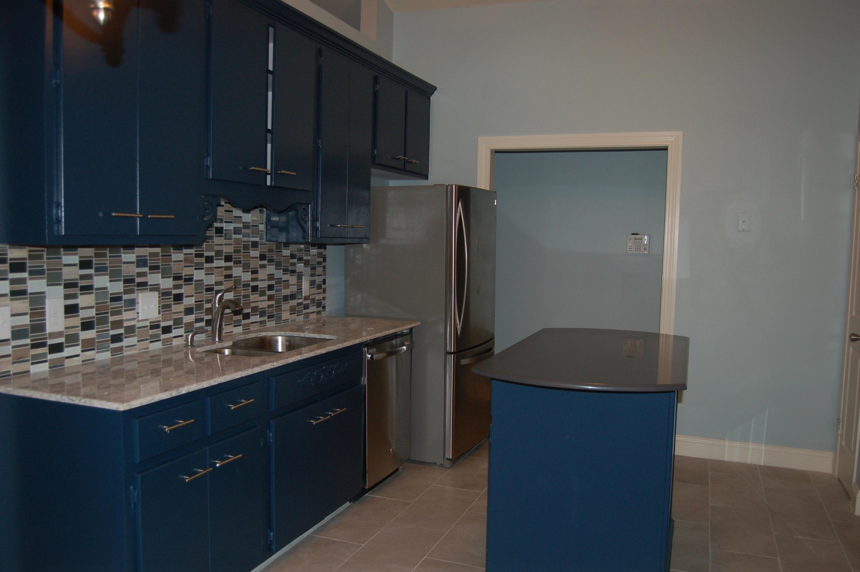 PARKWOOD COURT AT BLUEWATER BAY - Residential