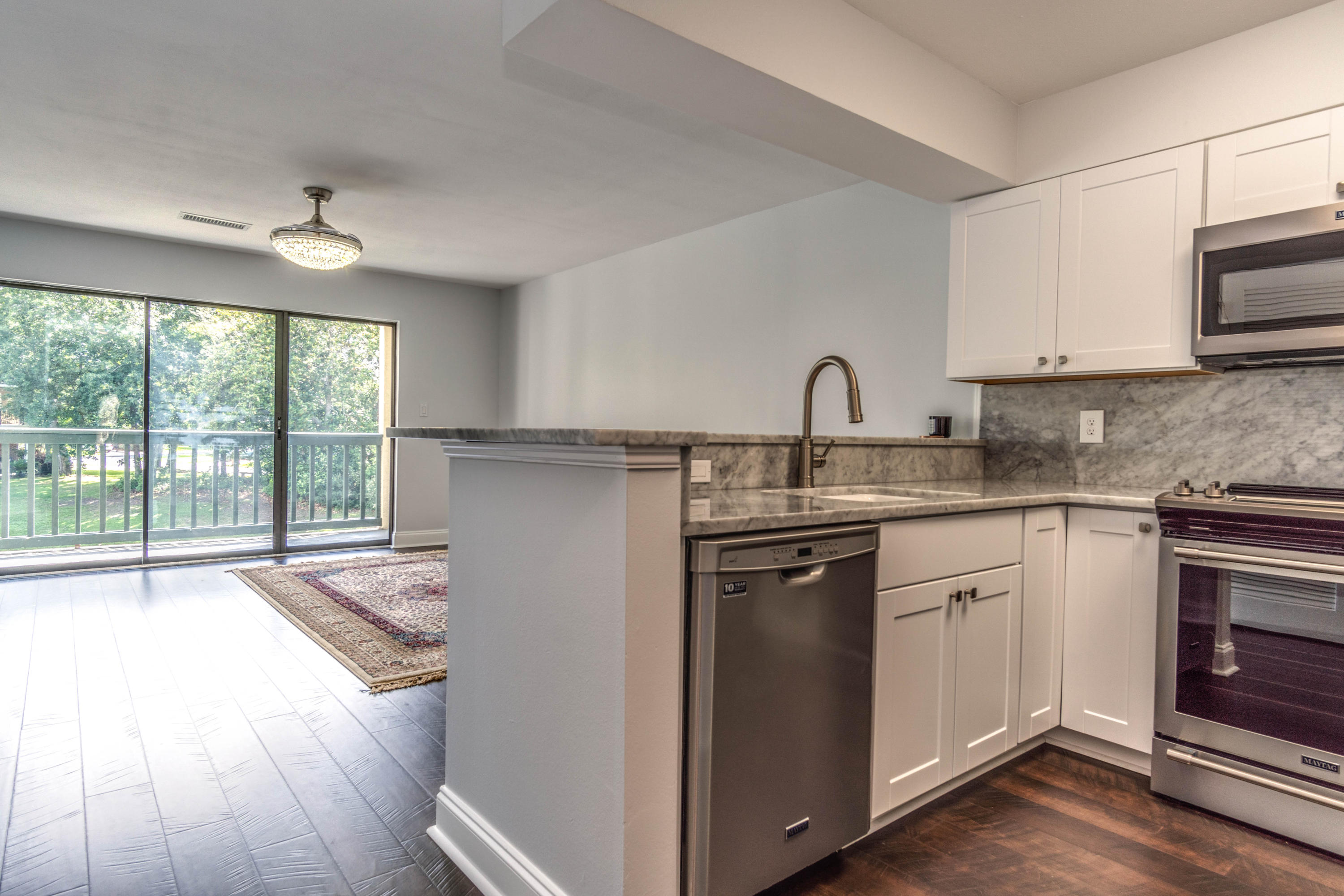 LAKESIDE CONDO AT BLUEWATER BAY - Residential