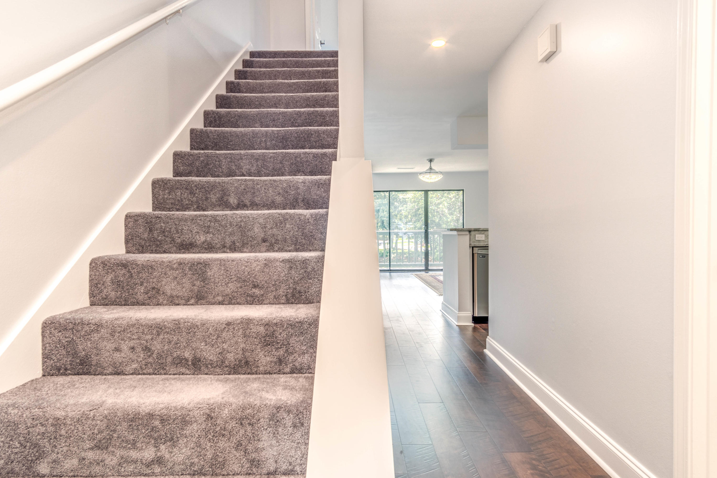 LAKESIDE CONDO AT BLUEWATER BAY - Residential