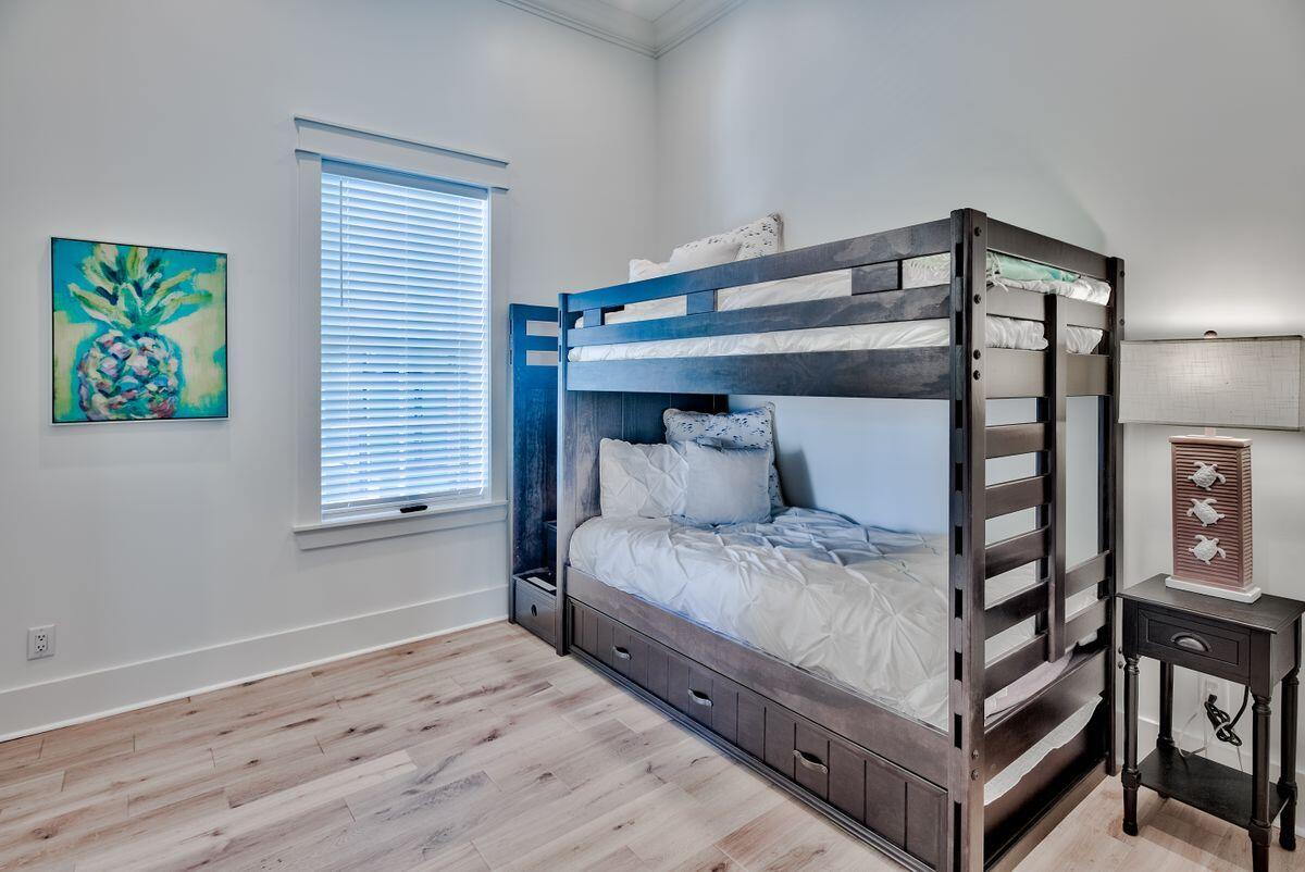 PALMEIRA VILLAS AT SEAGROVE BEACH - Residential