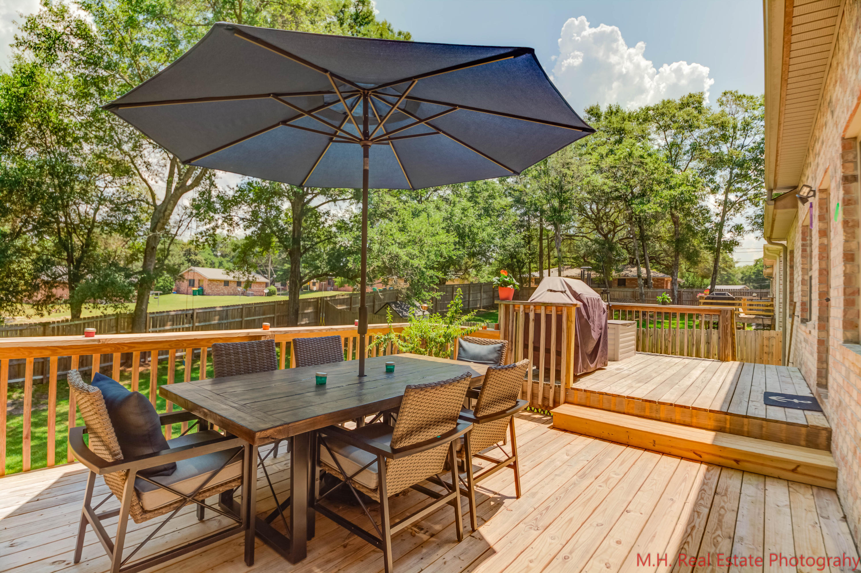 FLORIDA HEIGHTS - Residential