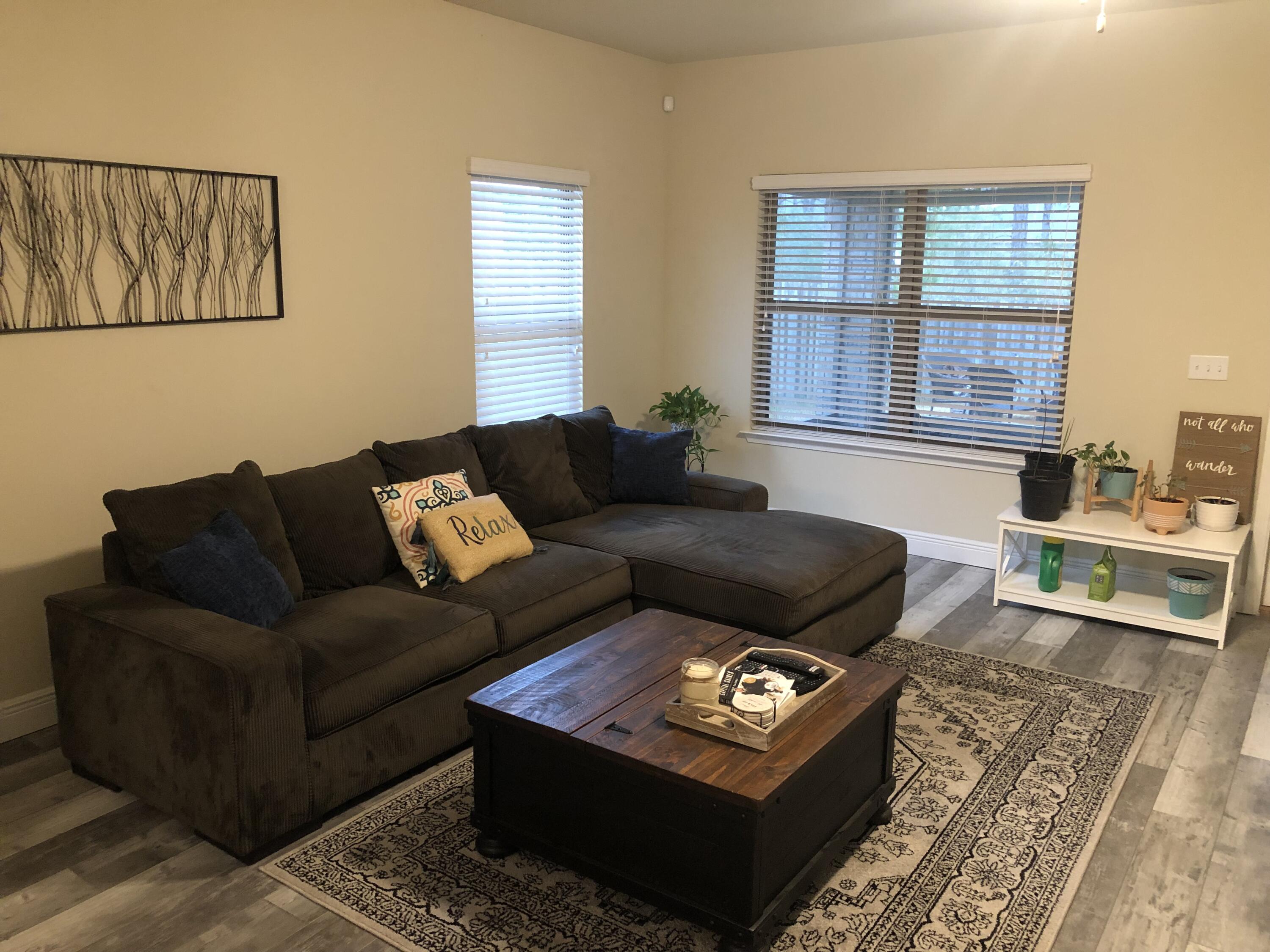 HAMMOCK BAY - Residential Lease