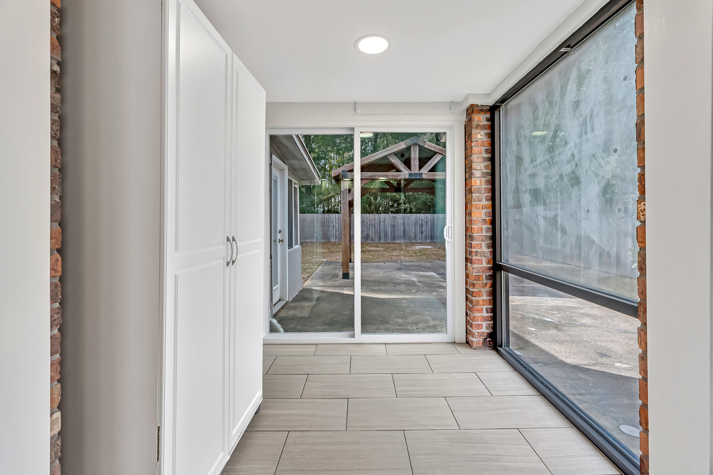 BLUEWATER BAY VILLAGE 1A - Residential