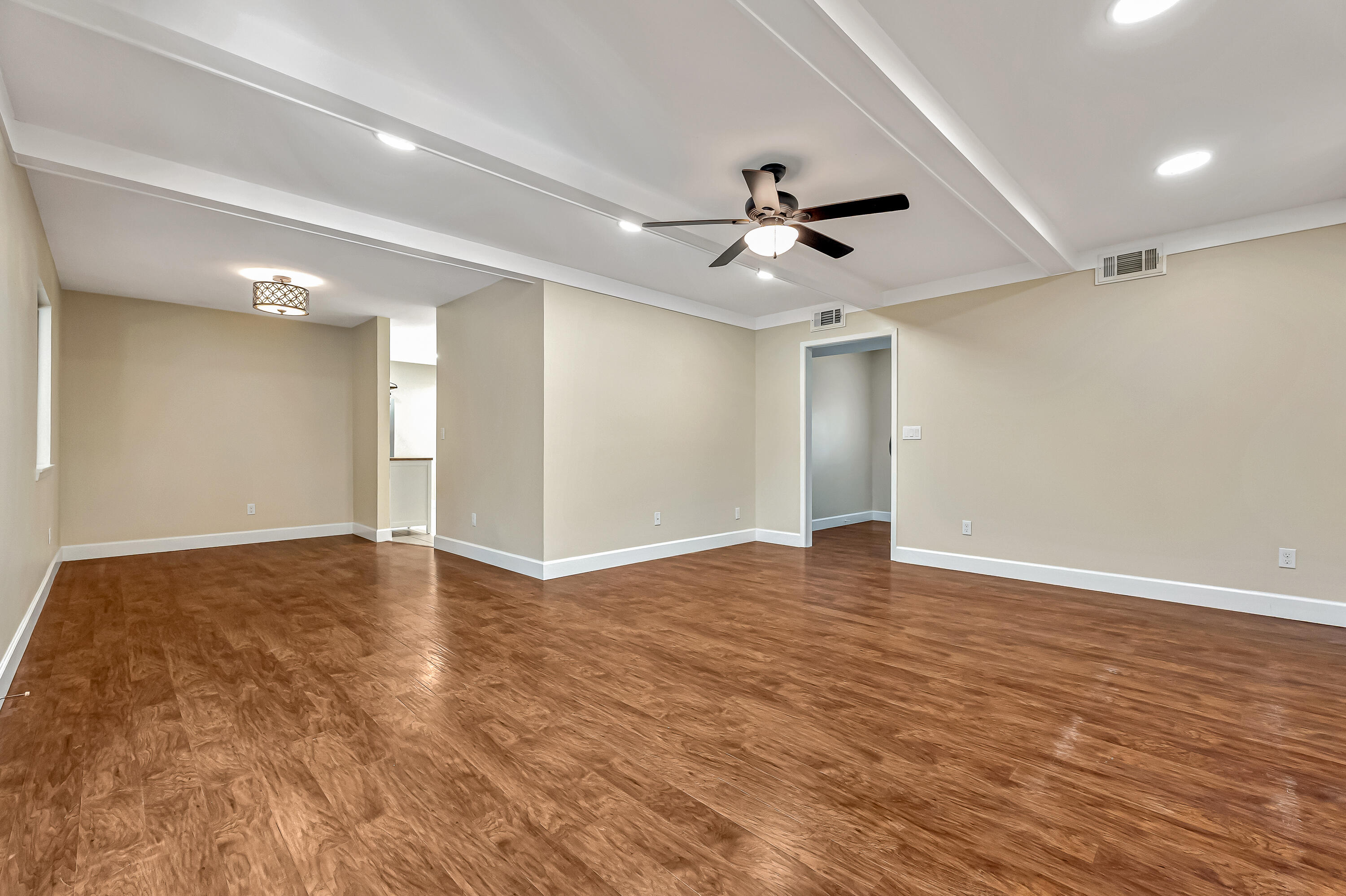 BLUEWATER BAY VILLAGE 1A - Residential