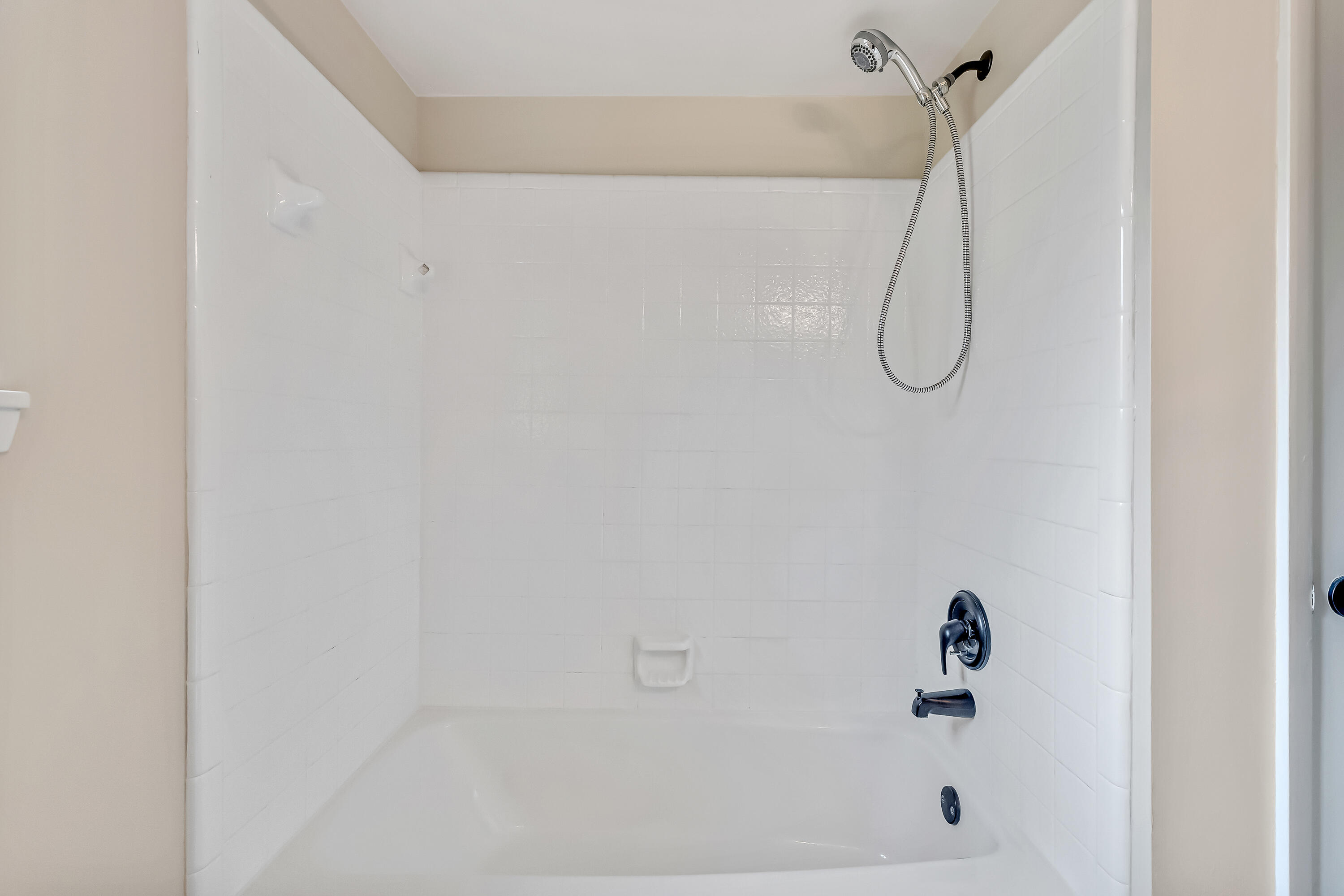 BLUEWATER BAY VILLAGE 1A - Residential