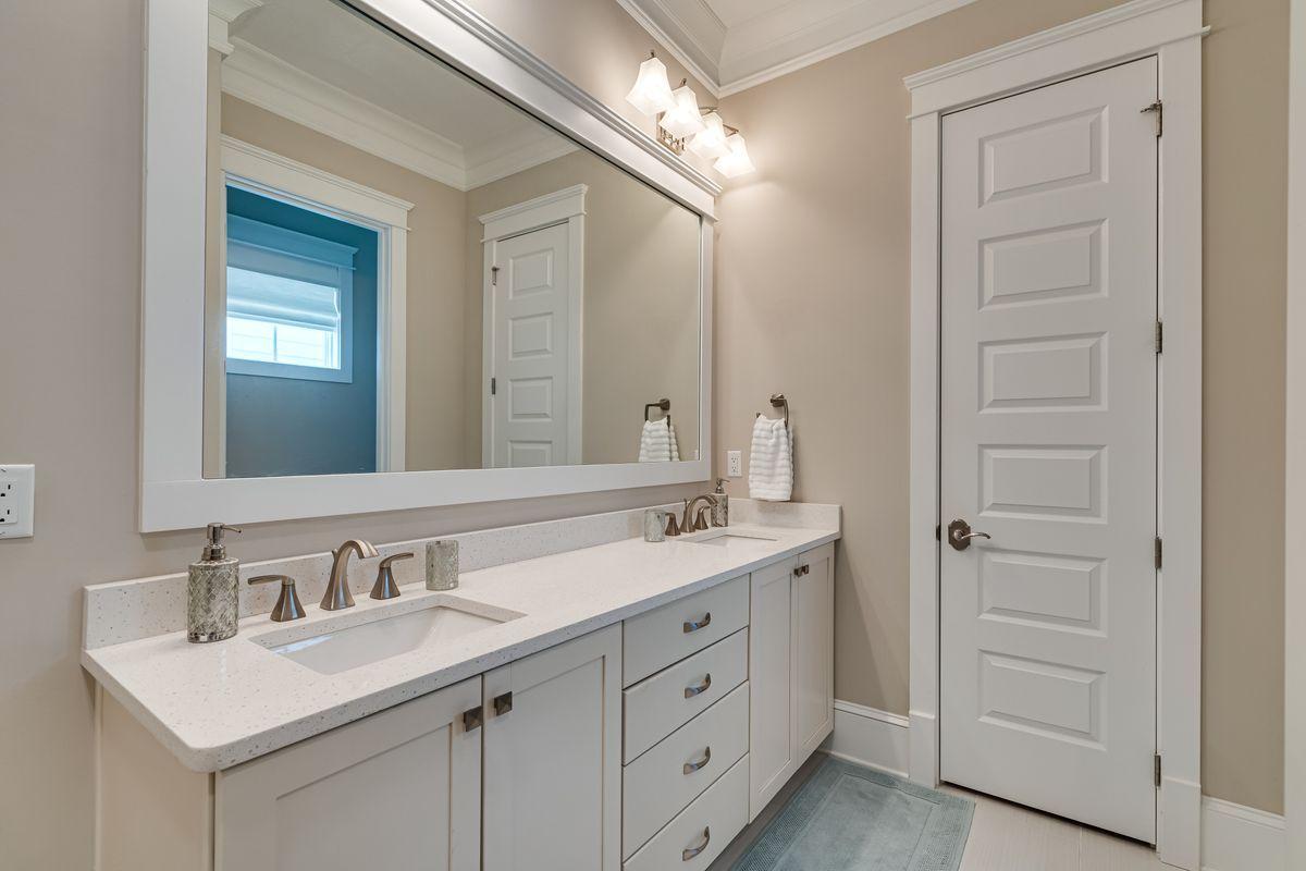 PROMINENCE - Residential