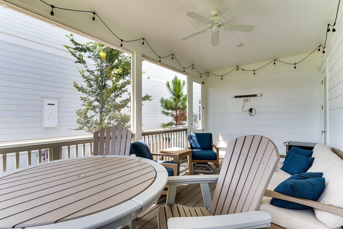 PROMINENCE - Residential