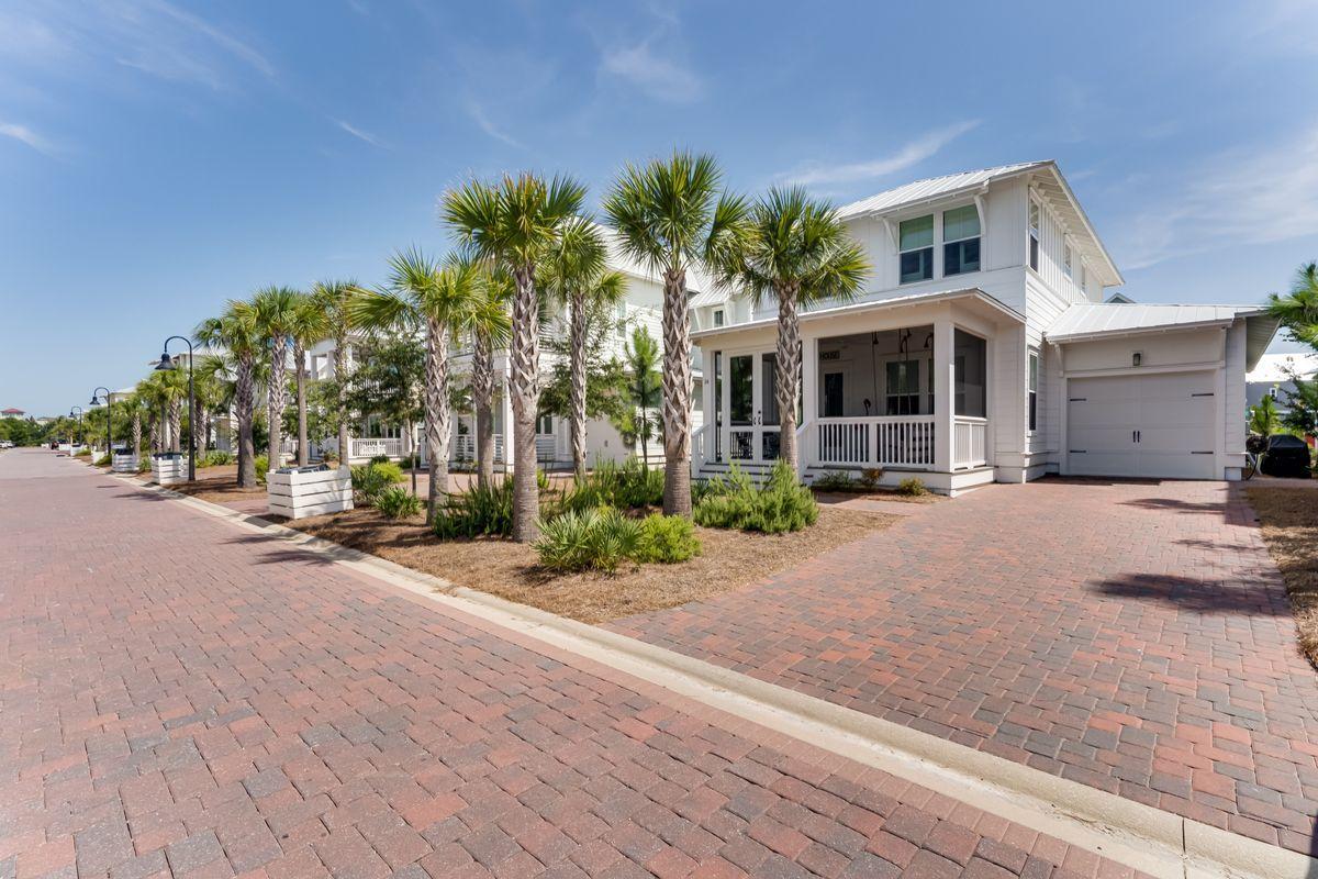 PROMINENCE - Residential