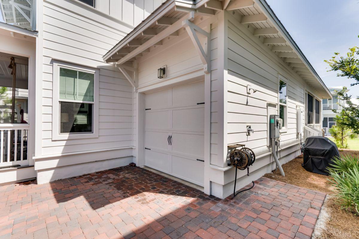 PROMINENCE - Residential