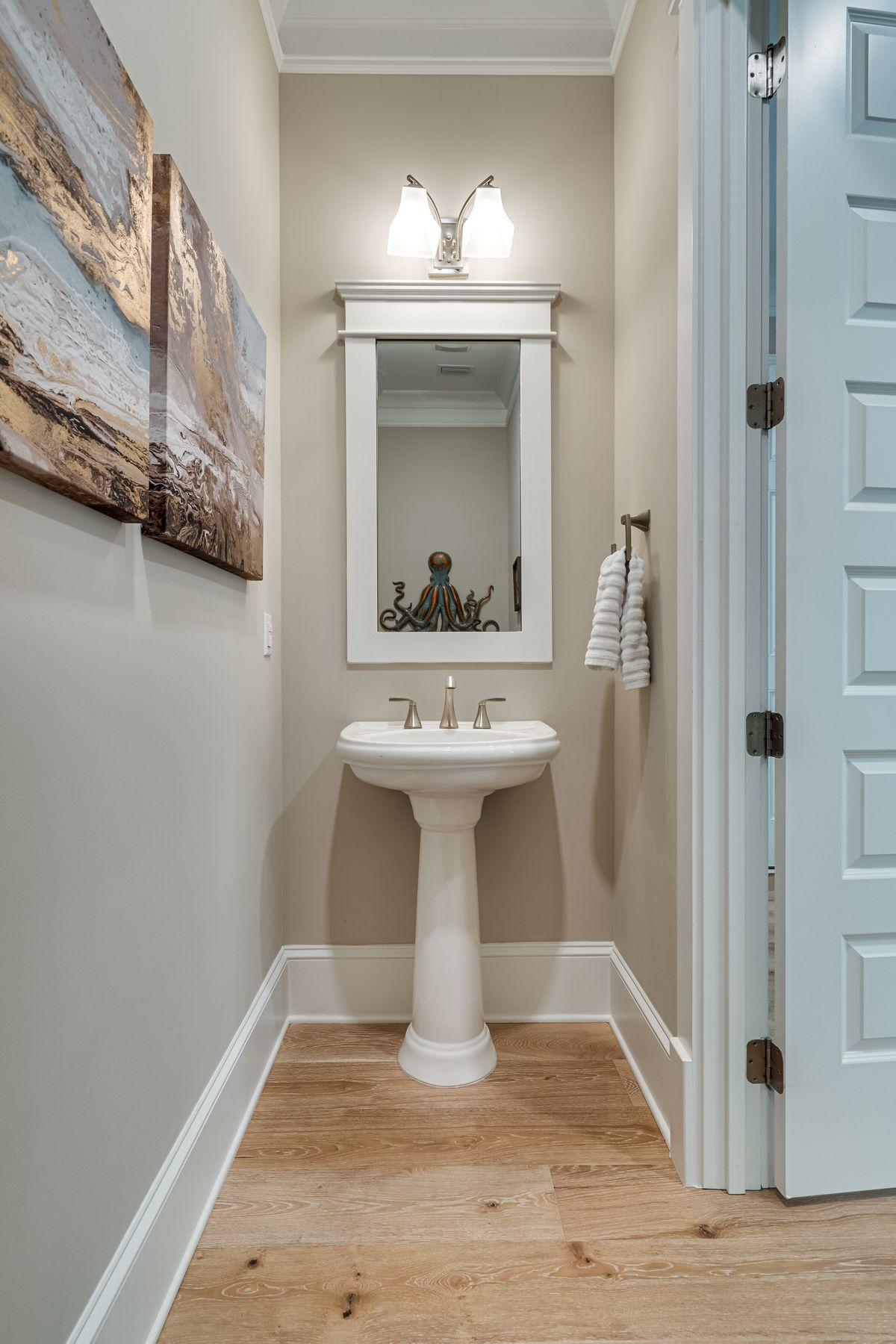 PROMINENCE - Residential