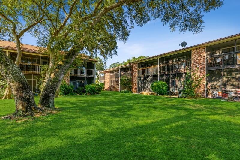 GARDEN VILLAS PH 1 - Residential