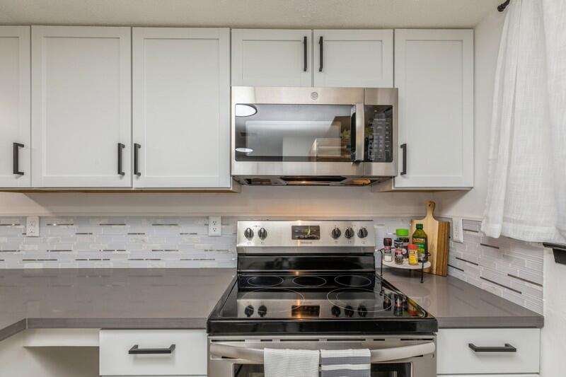 GARDEN VILLAS PH 1 - Residential