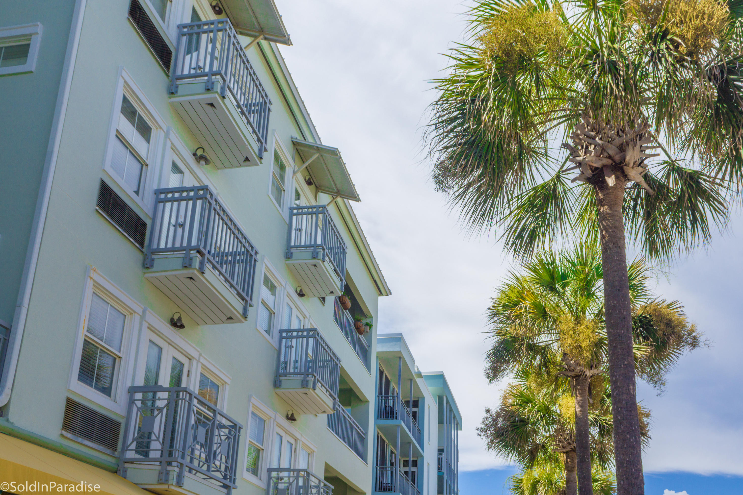 GULF PLACE TOWN CENTER EAST CONDO - Residential