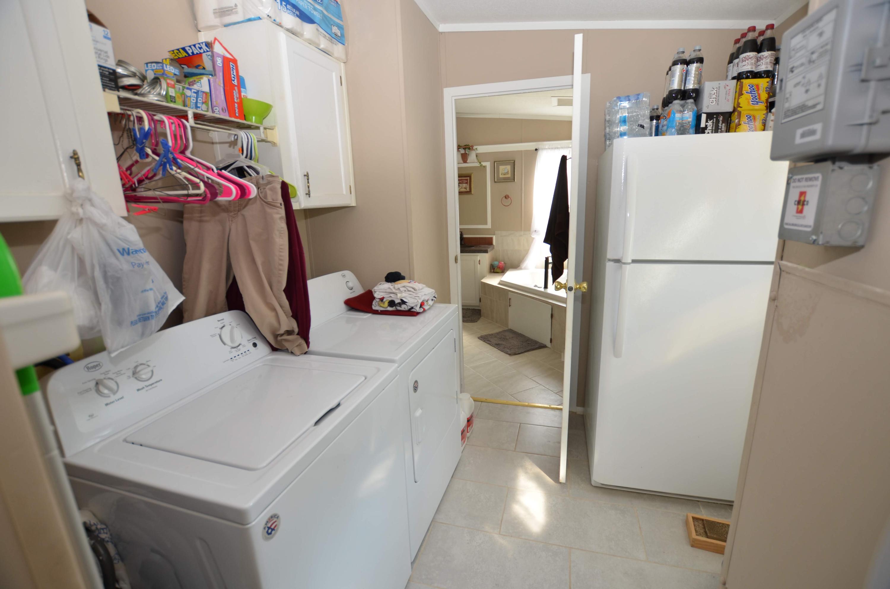 THE PINES - Residential