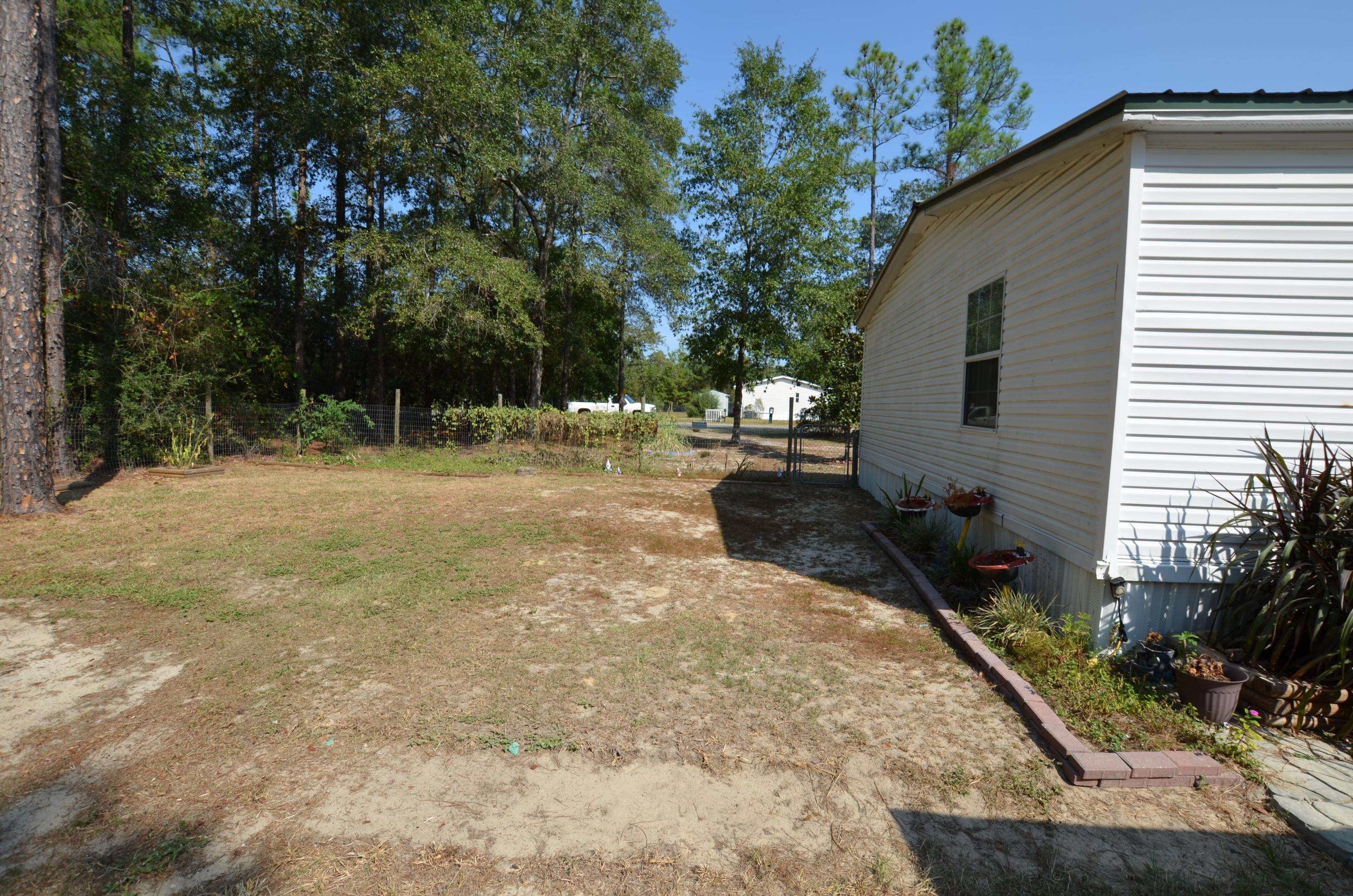 THE PINES - Residential