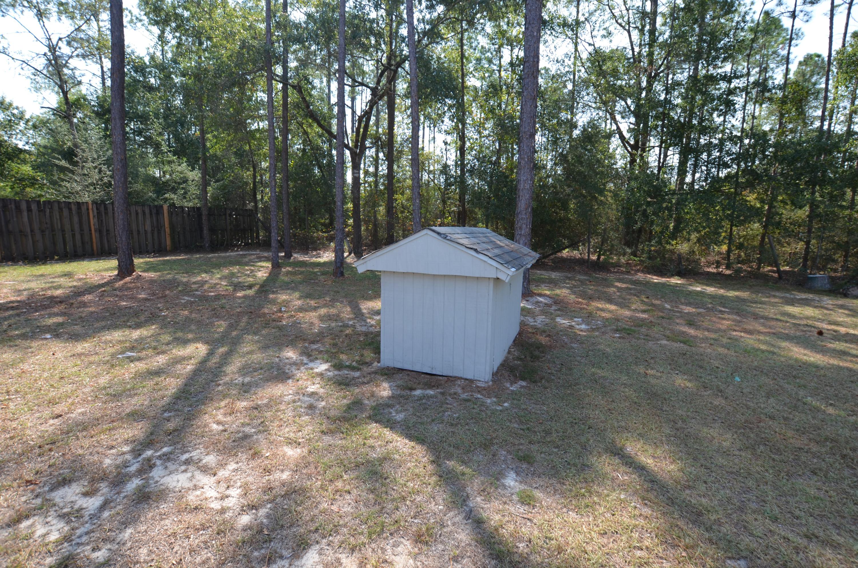 THE PINES - Residential