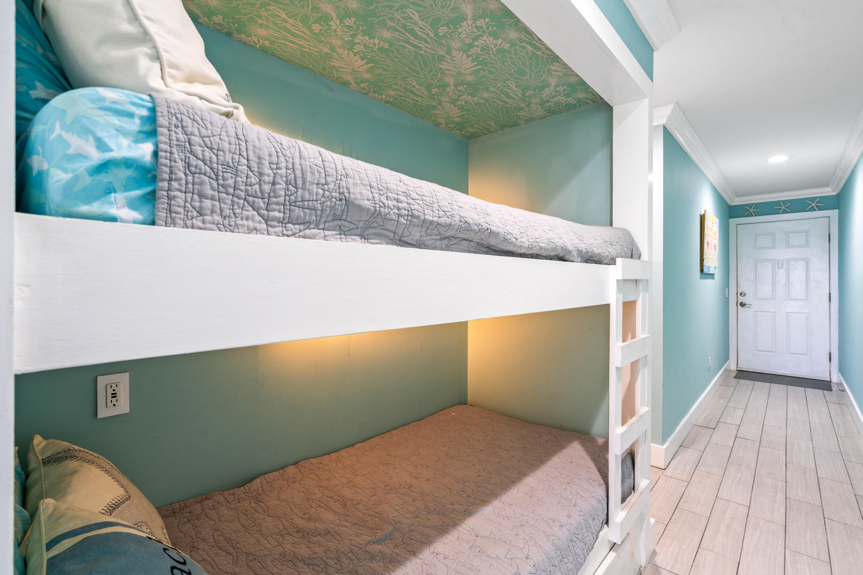 MISTRAL CONDO - Residential