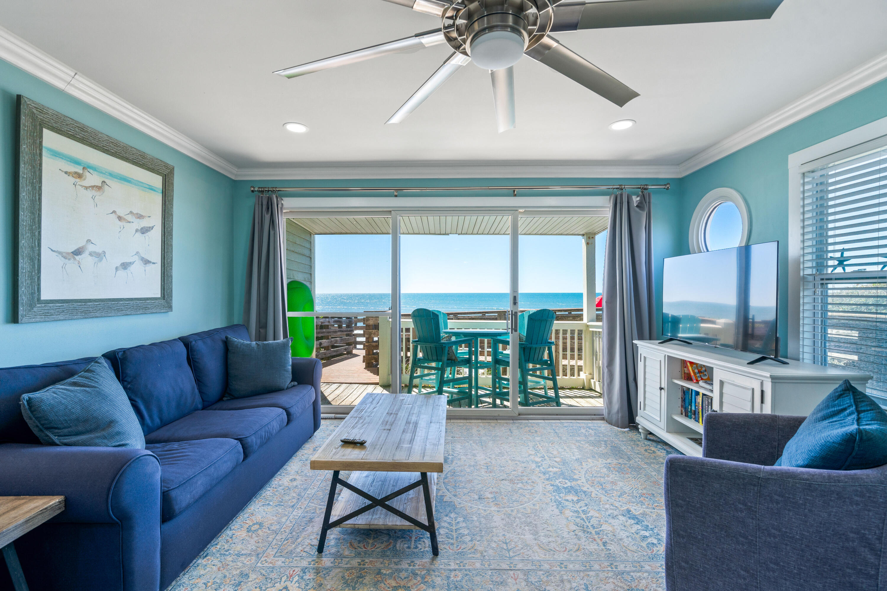 MISTRAL CONDO - Residential