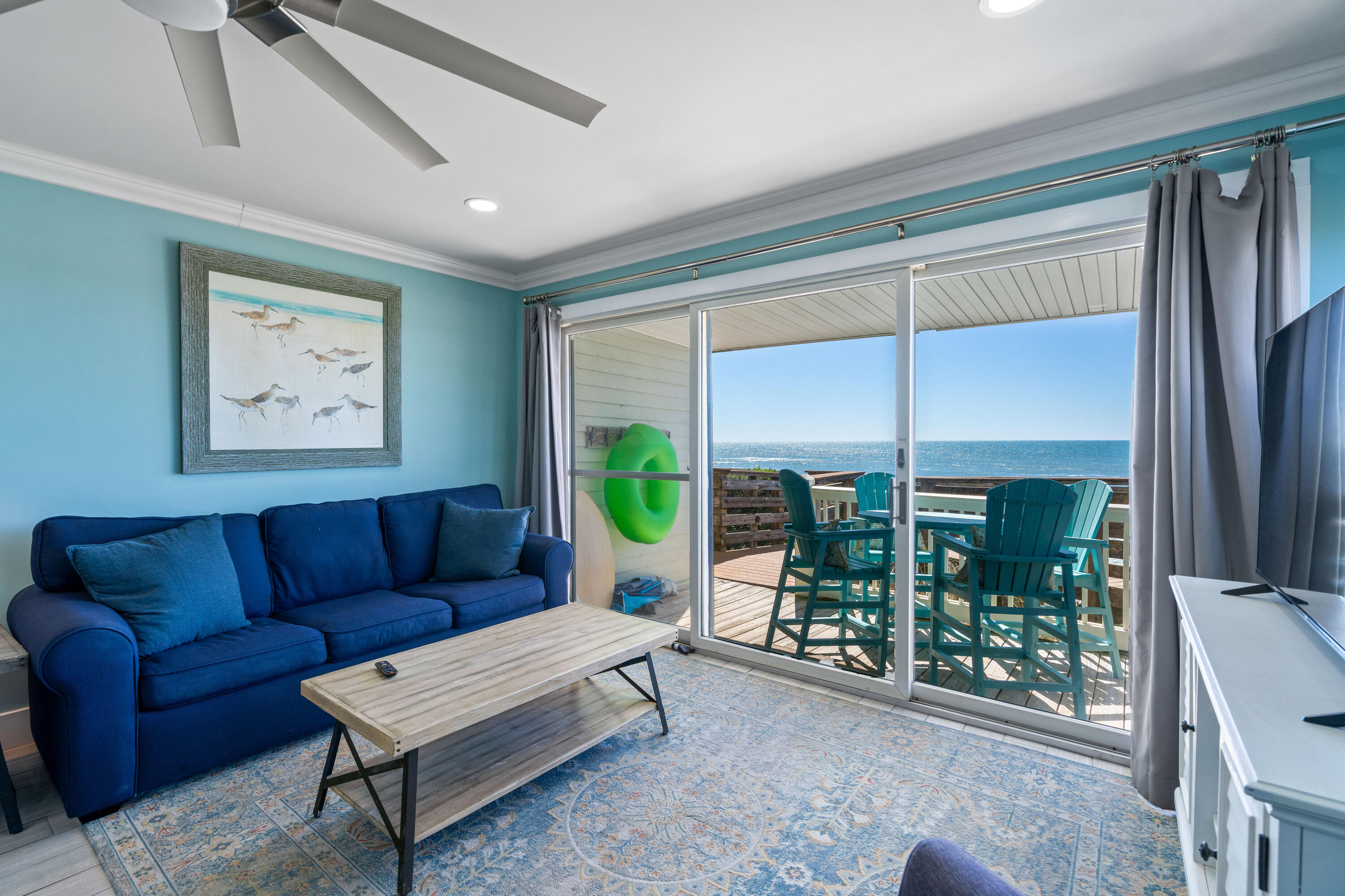 MISTRAL CONDO - Residential