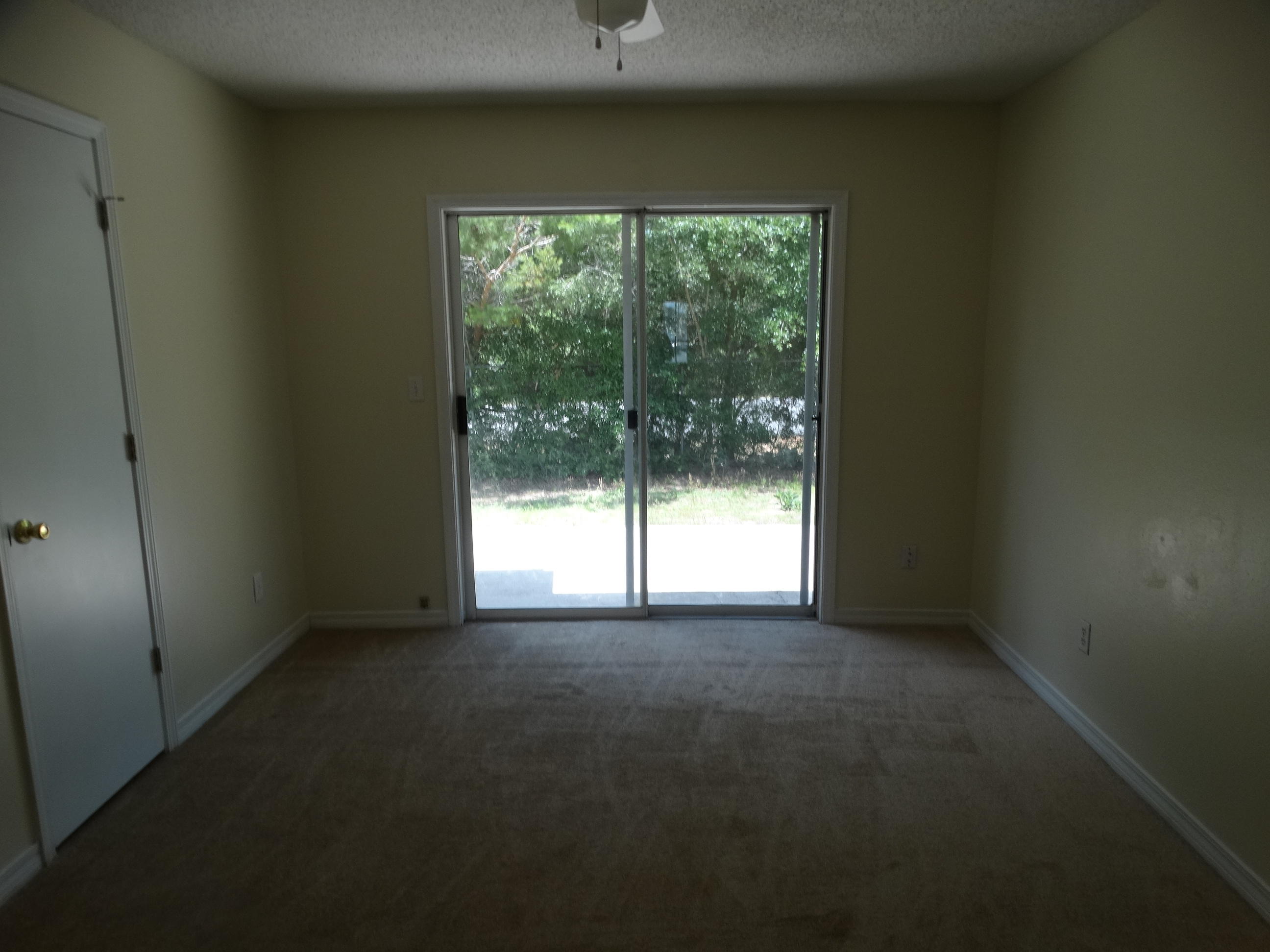 HOLLYROD PARK - Residential