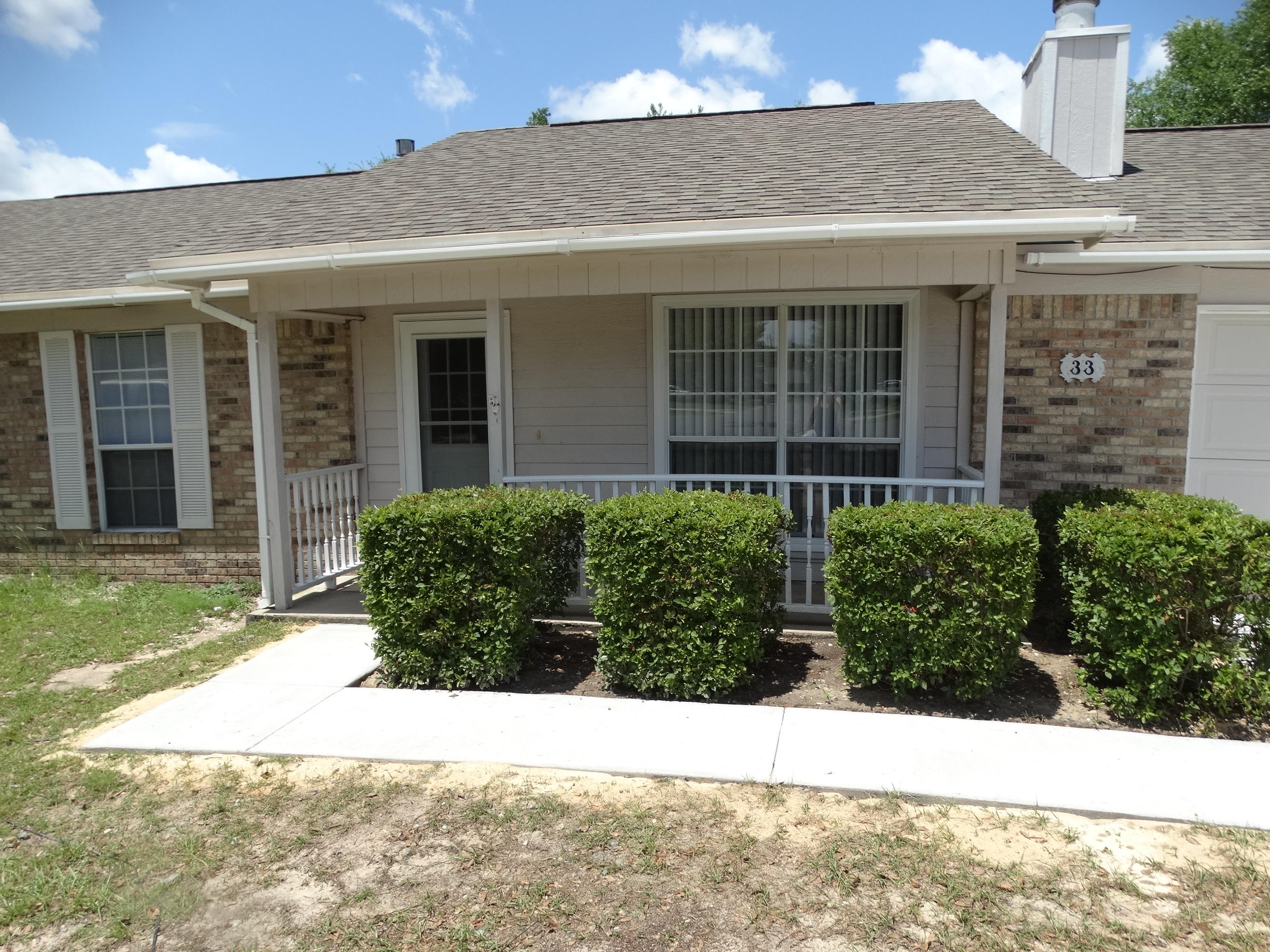 HOLLYROD PARK - Residential