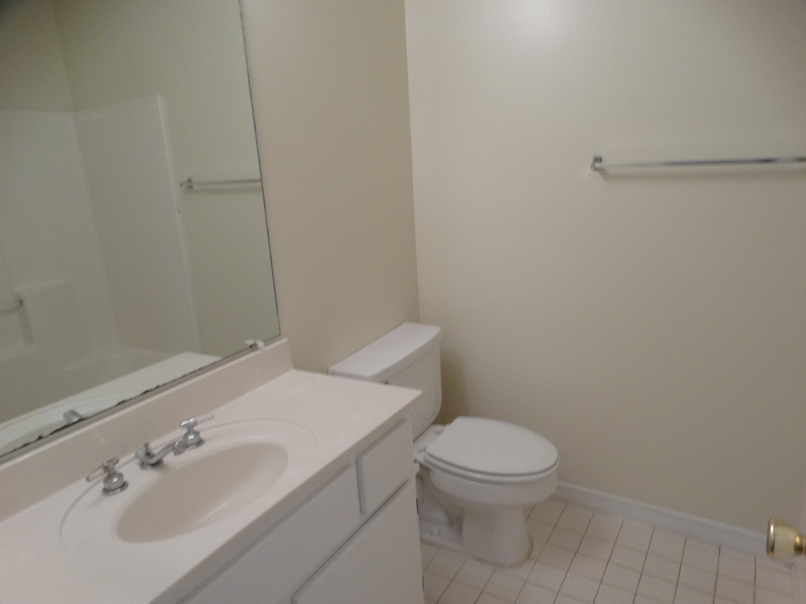 HOLLYROD PARK - Residential