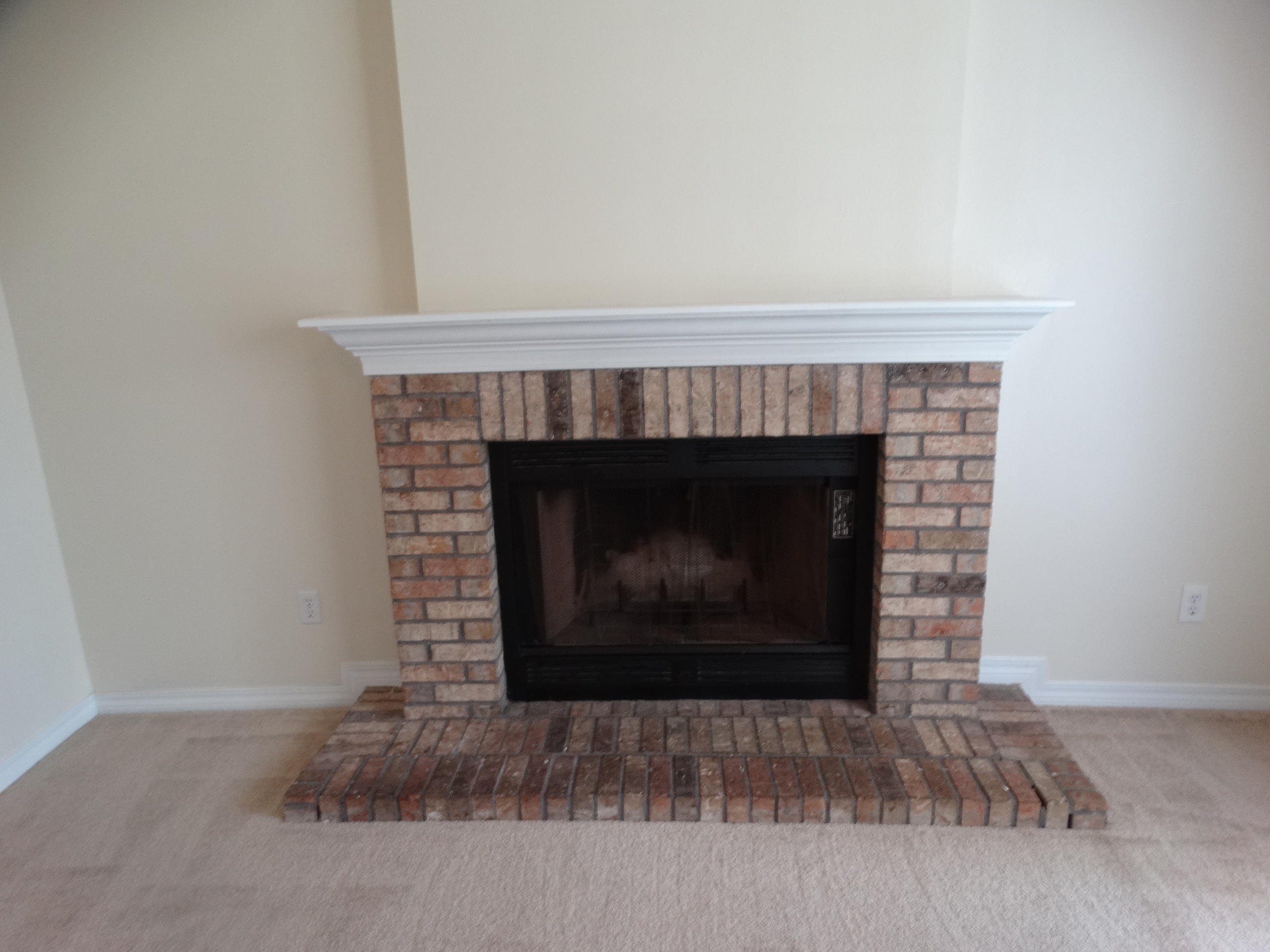 HOLLYROD PARK - Residential