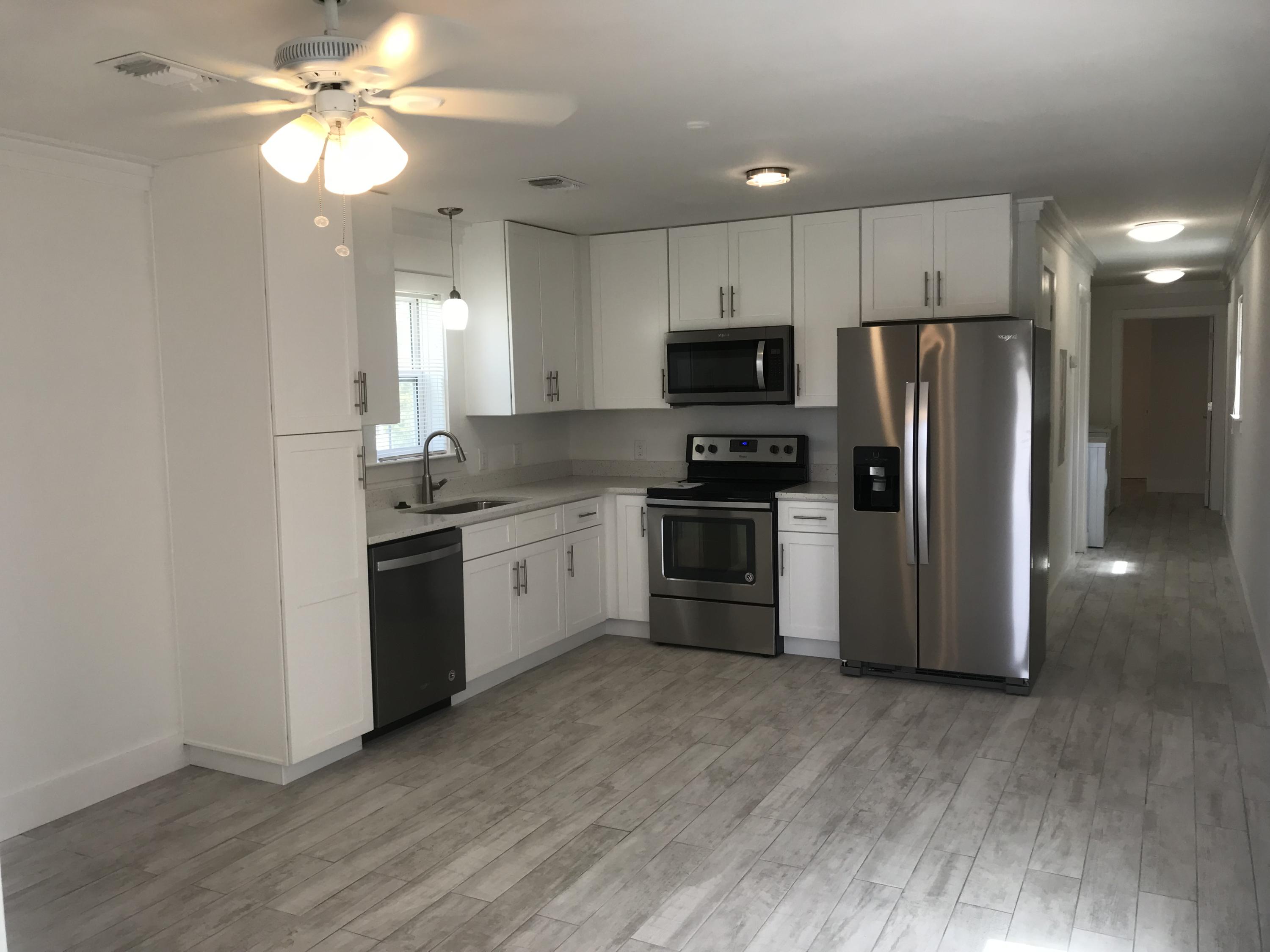 MACK BAYOU PARK - Residential Lease