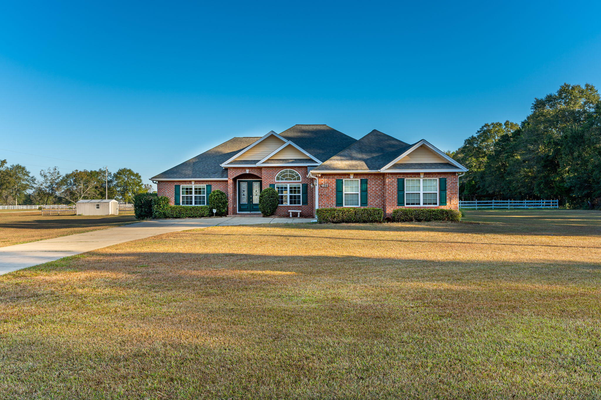 NO RECORDED SUBDIVISION - Residential