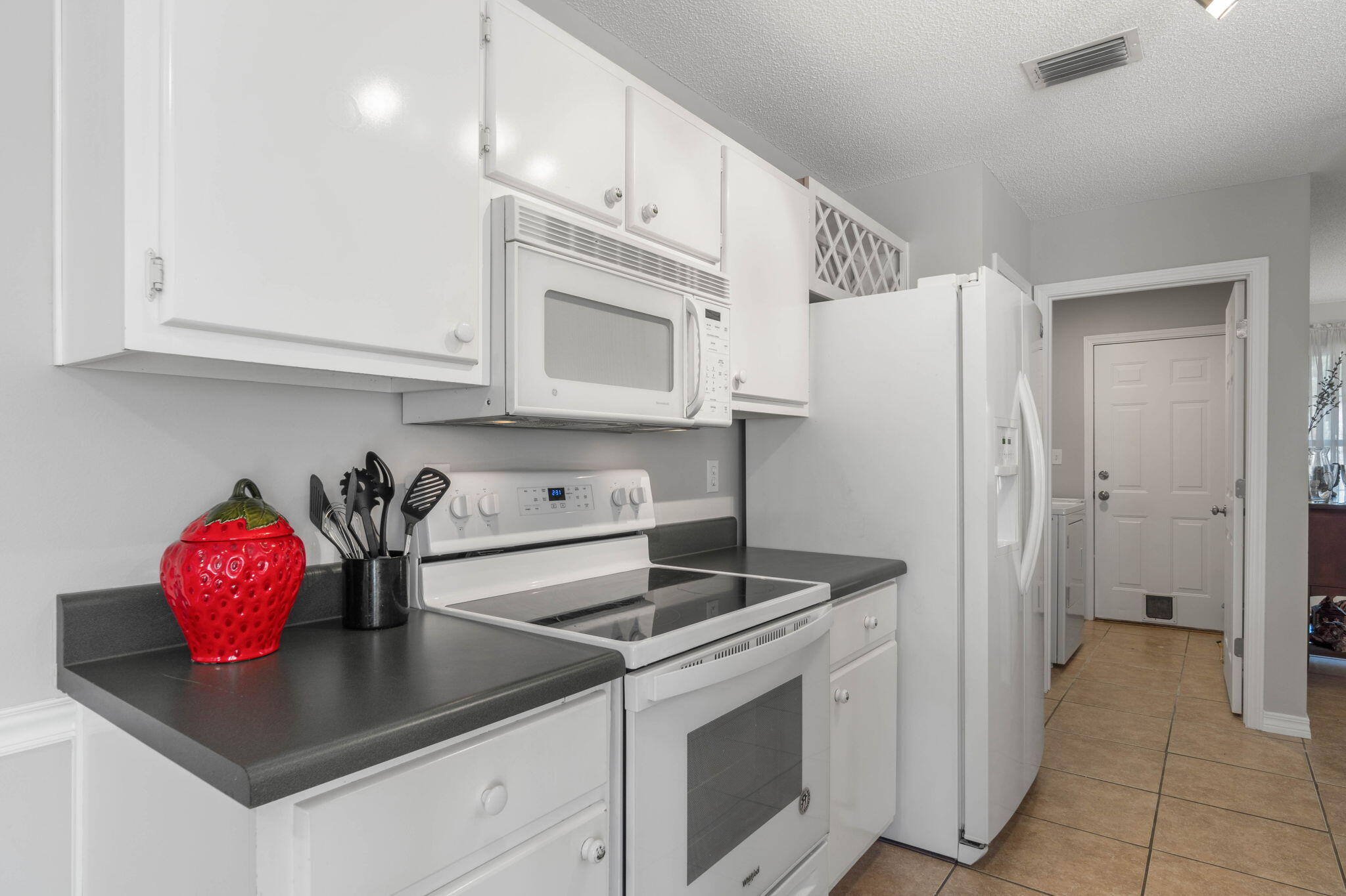 SOUTHERN OAKS PLANTATION - Residential