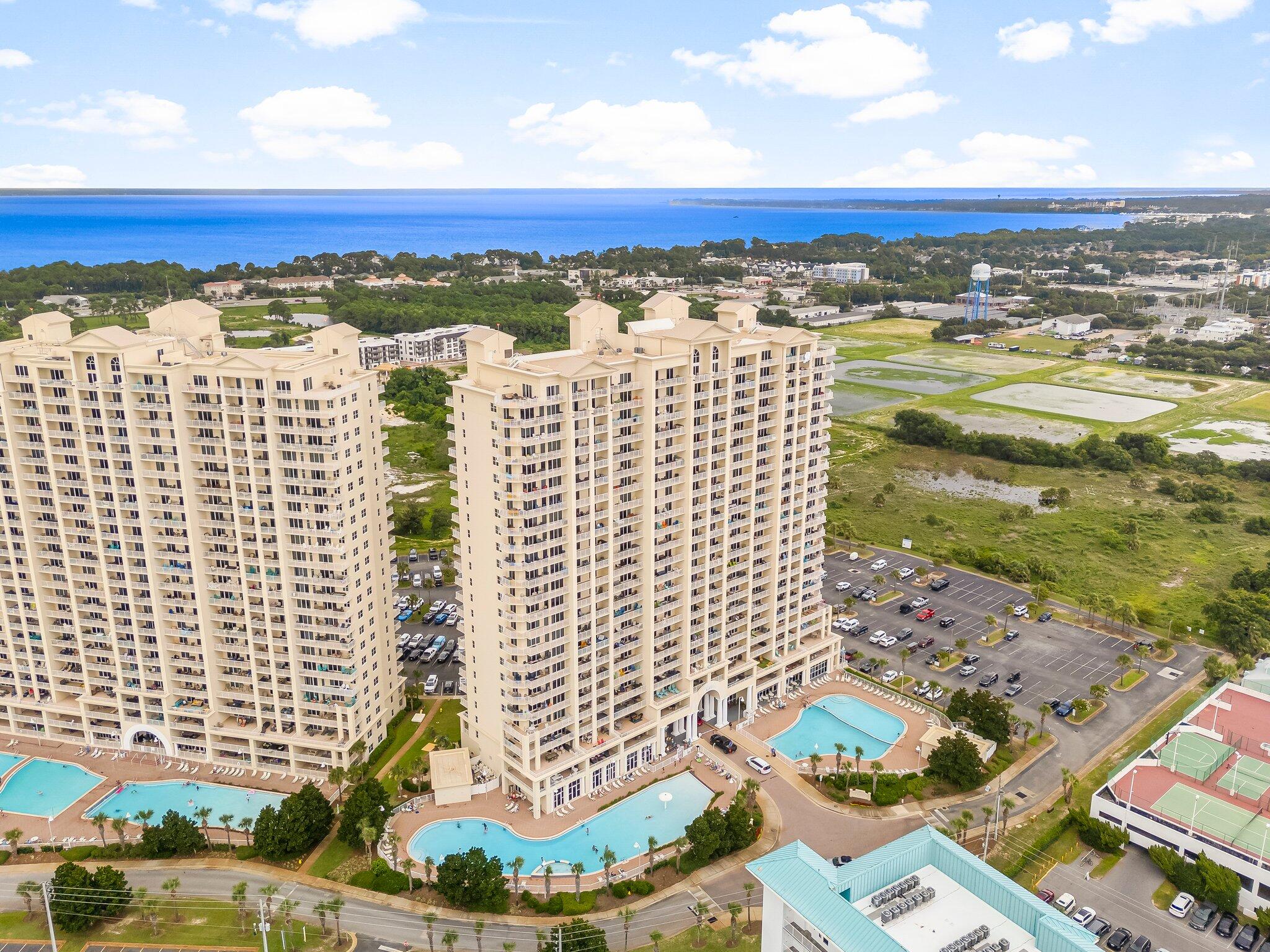 ARIEL DUNES 1 - Residential