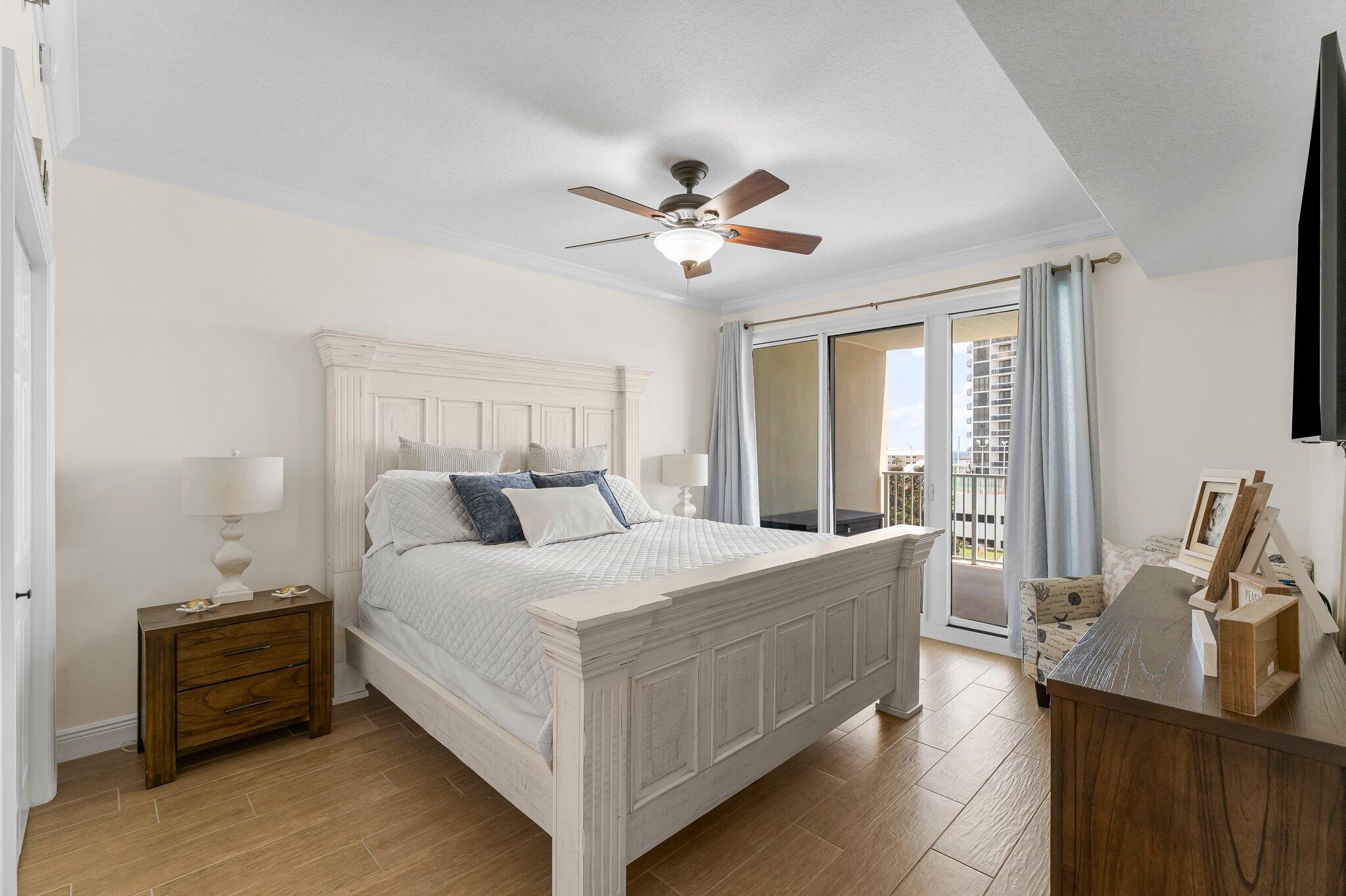 ARIEL DUNES 1 - Residential