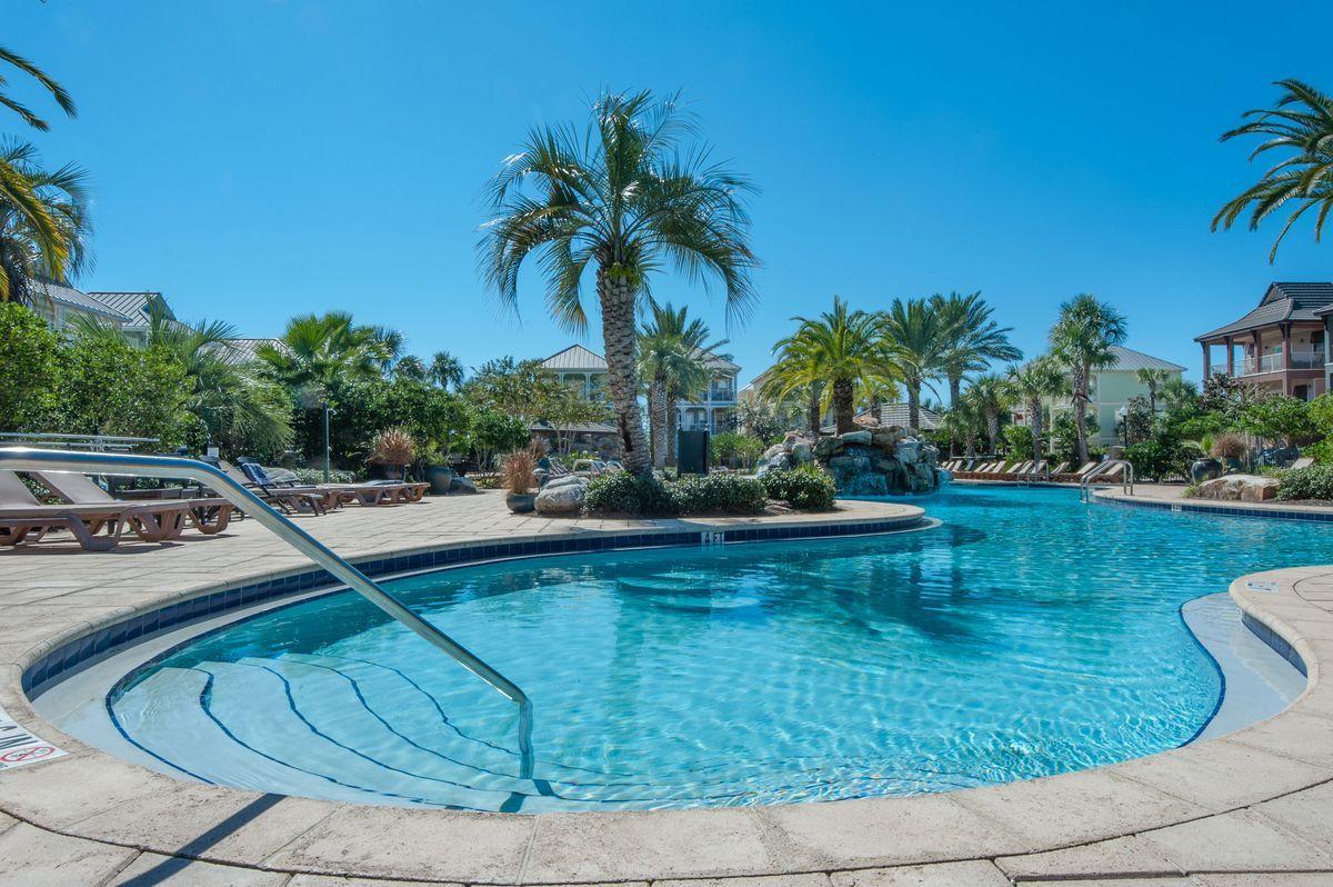 VILLAGES OF CRYSTAL BEACH - Residential