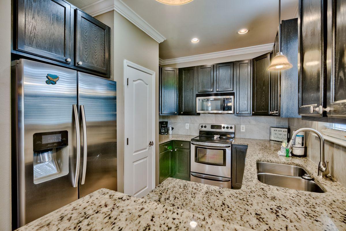 VILLAGES OF CRYSTAL BEACH - Residential