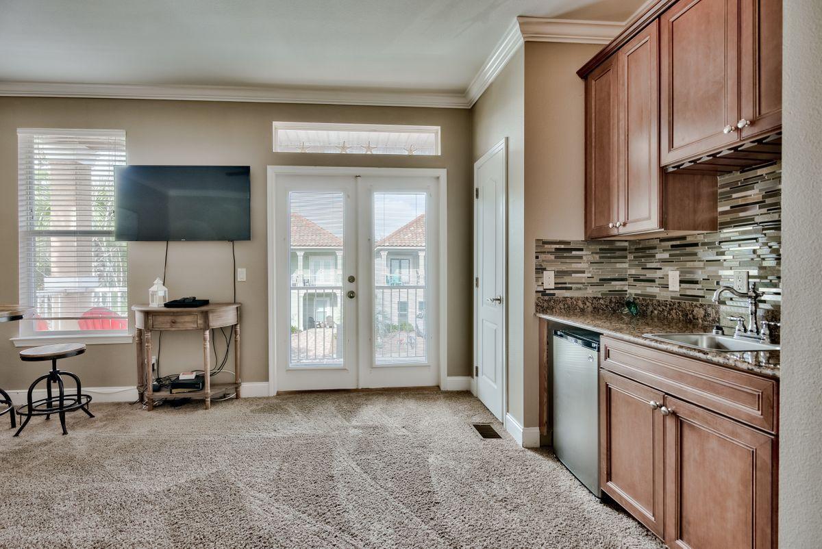 VILLAGES OF CRYSTAL BEACH - Residential