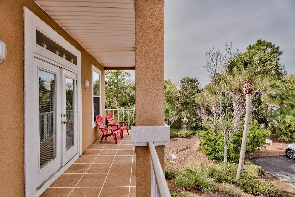 VILLAGES OF CRYSTAL BEACH - Residential