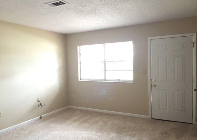 OAKLAND HEIGHTS - Residential