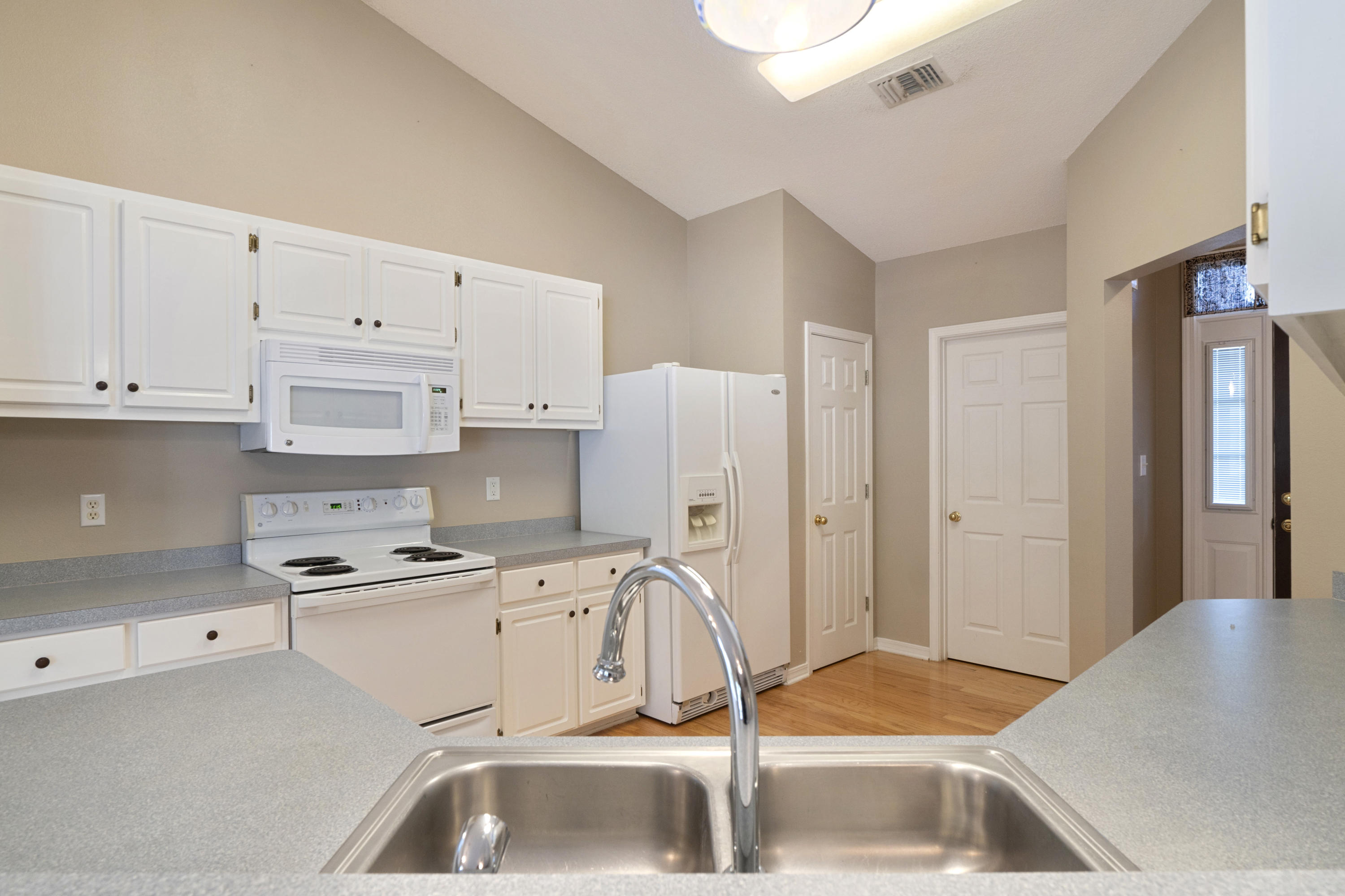 FOXWOOD ADDITION S/D - Residential