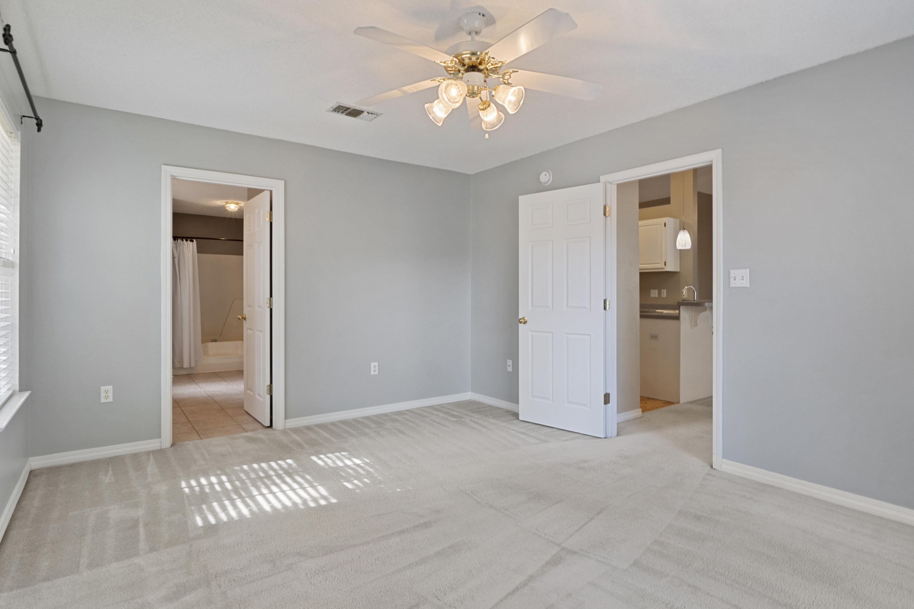 FOXWOOD ADDITION S/D - Residential