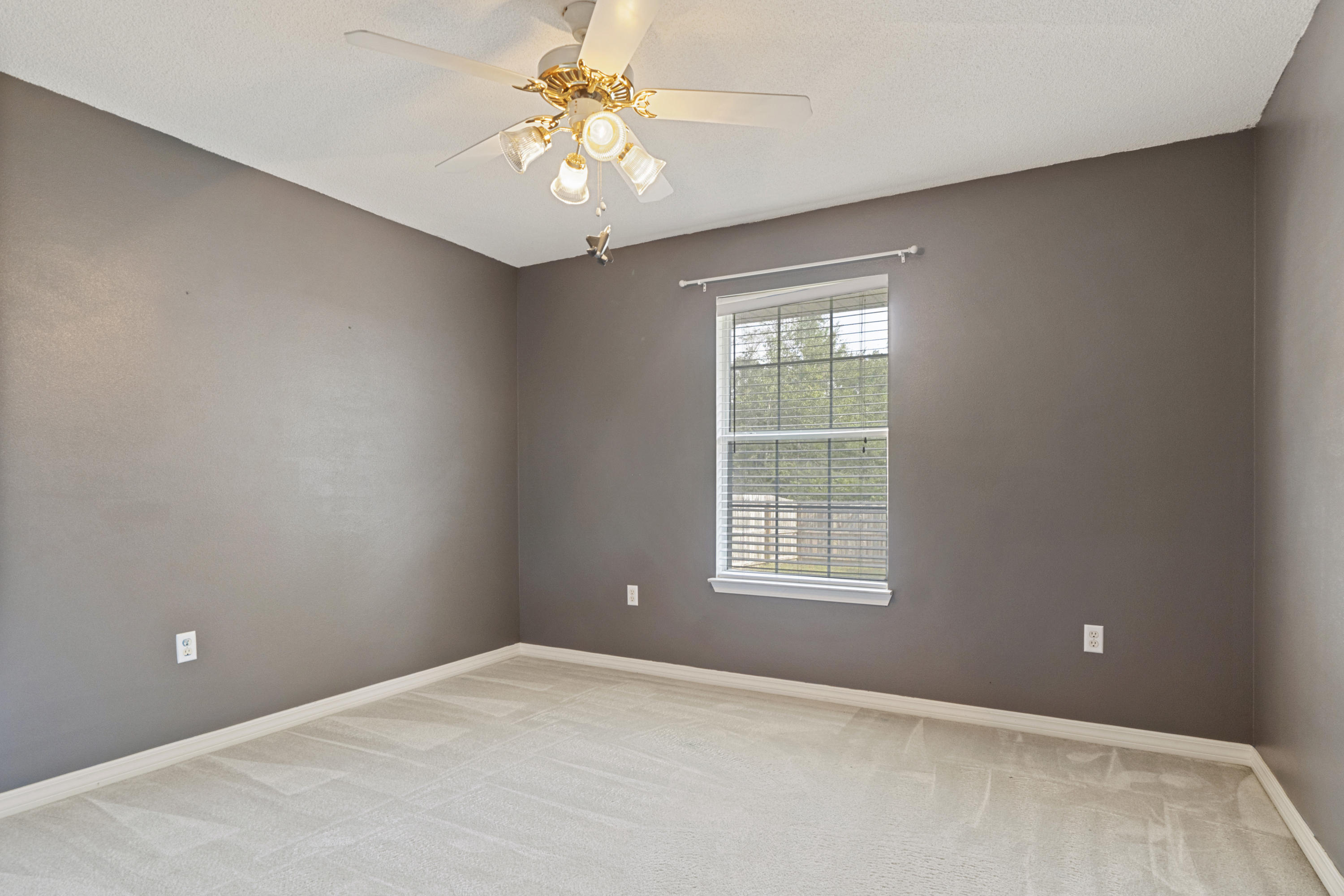 FOXWOOD ADDITION S/D - Residential