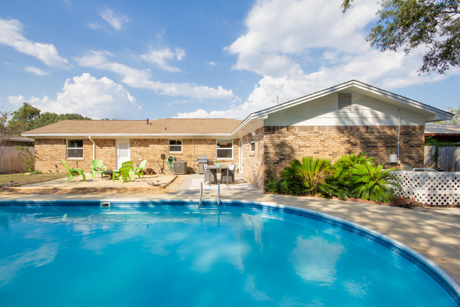 SEA HILLS - Residential