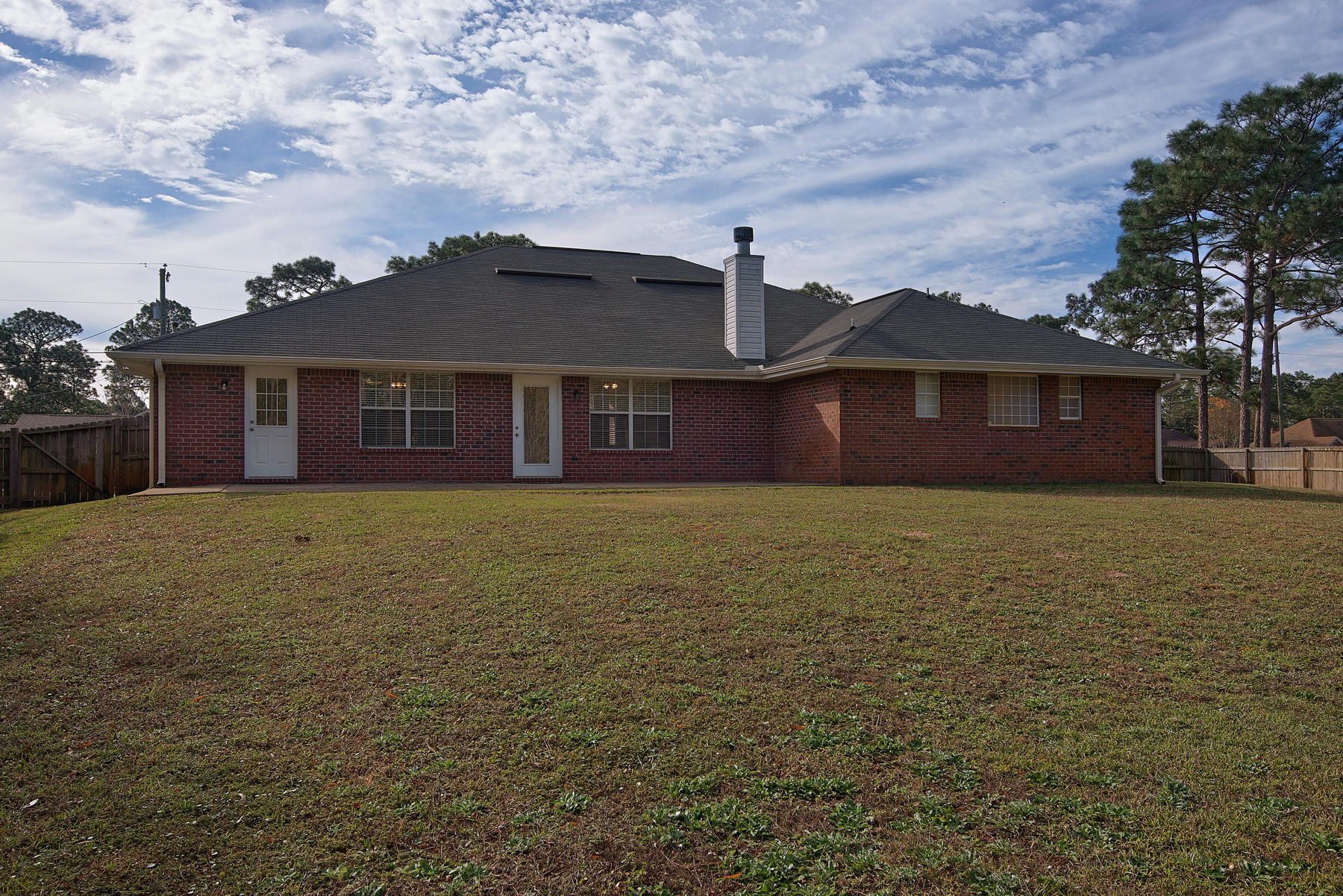 HOLLEY BY THE SEA - Residential