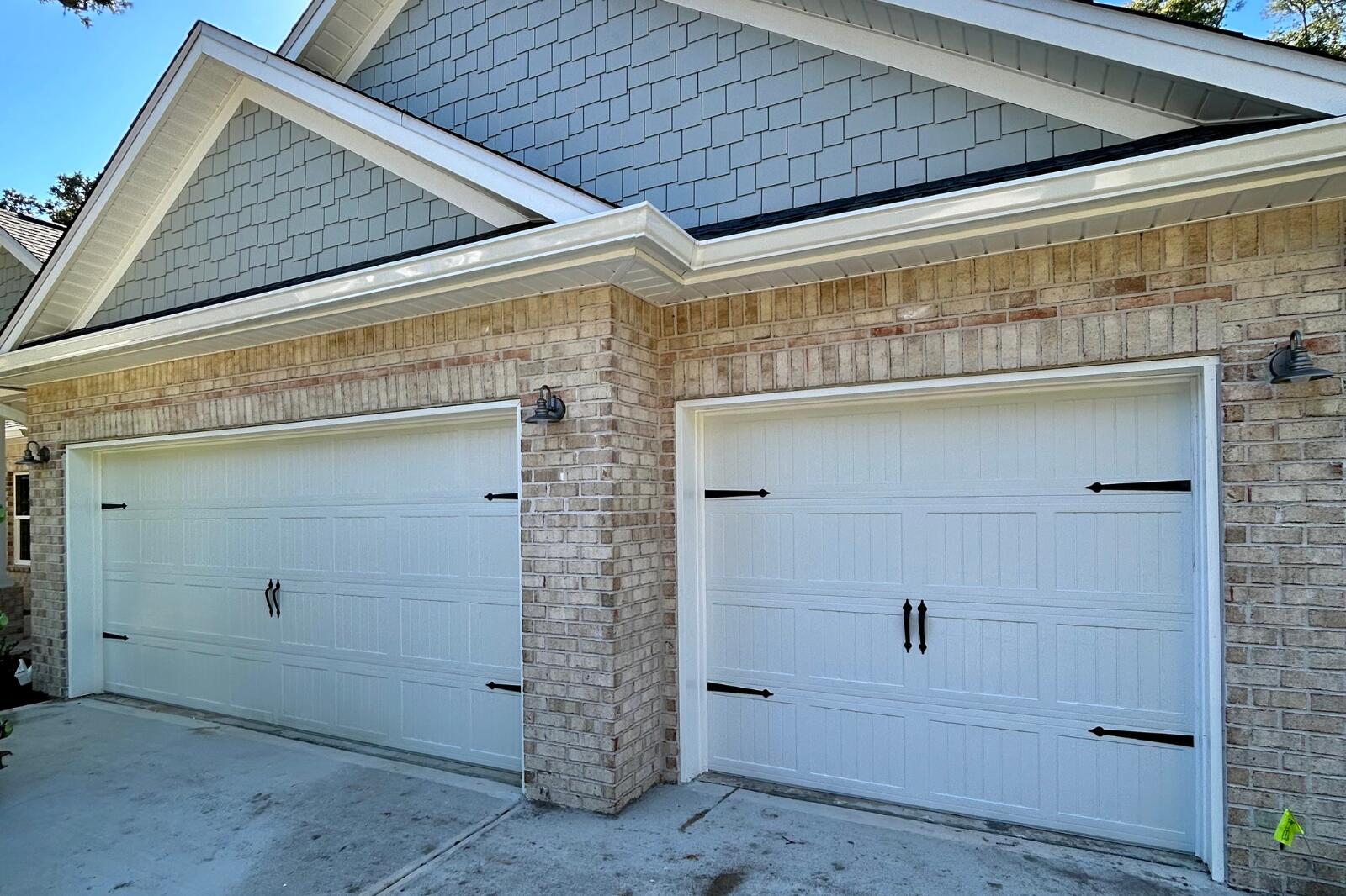 ELLIOTTS POINT - Residential