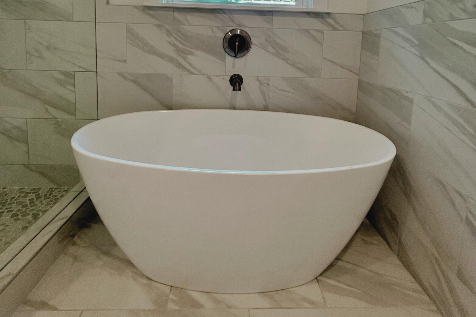 ELLIOTTS POINT - Residential