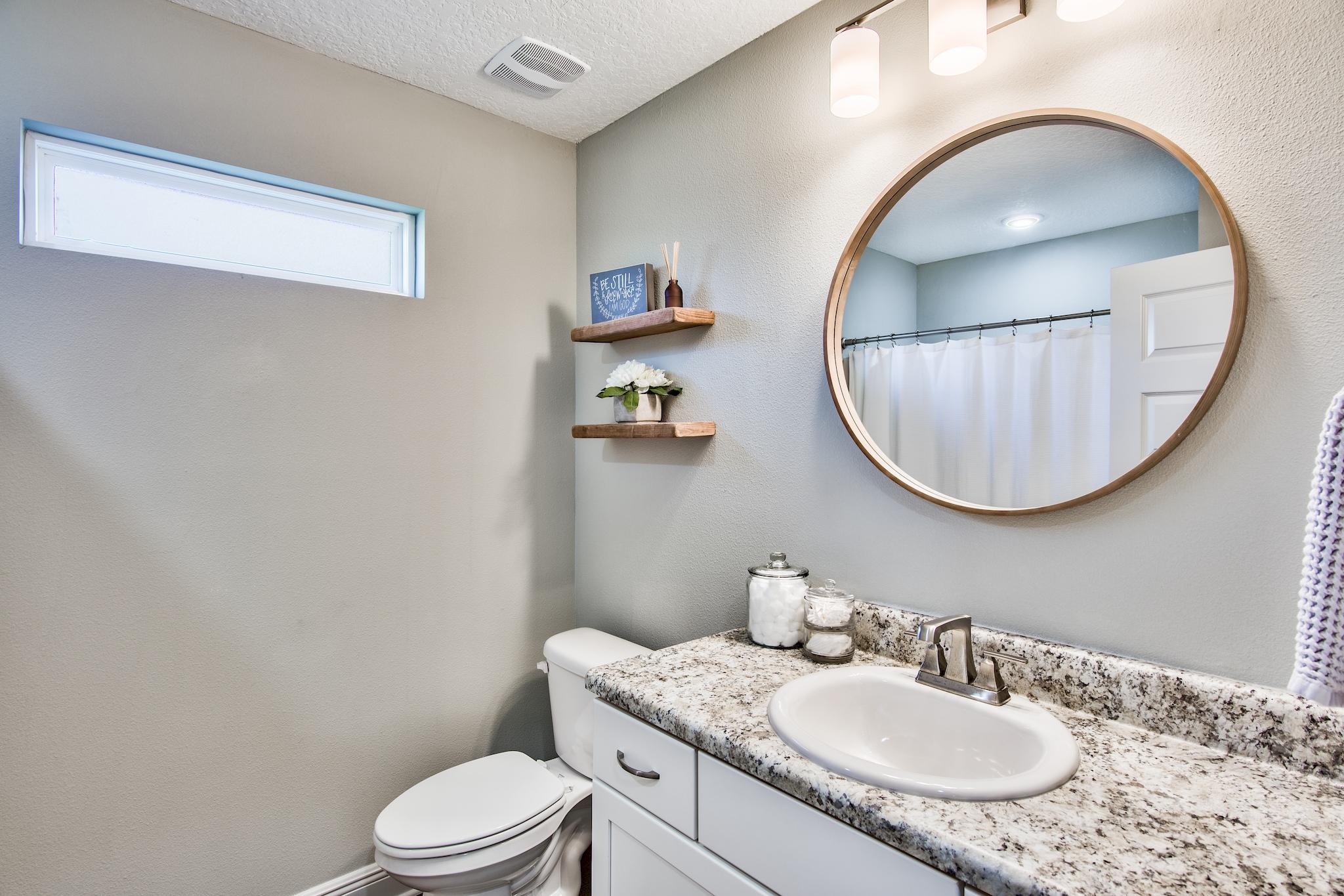 SANTA ROSA SHORES - Residential